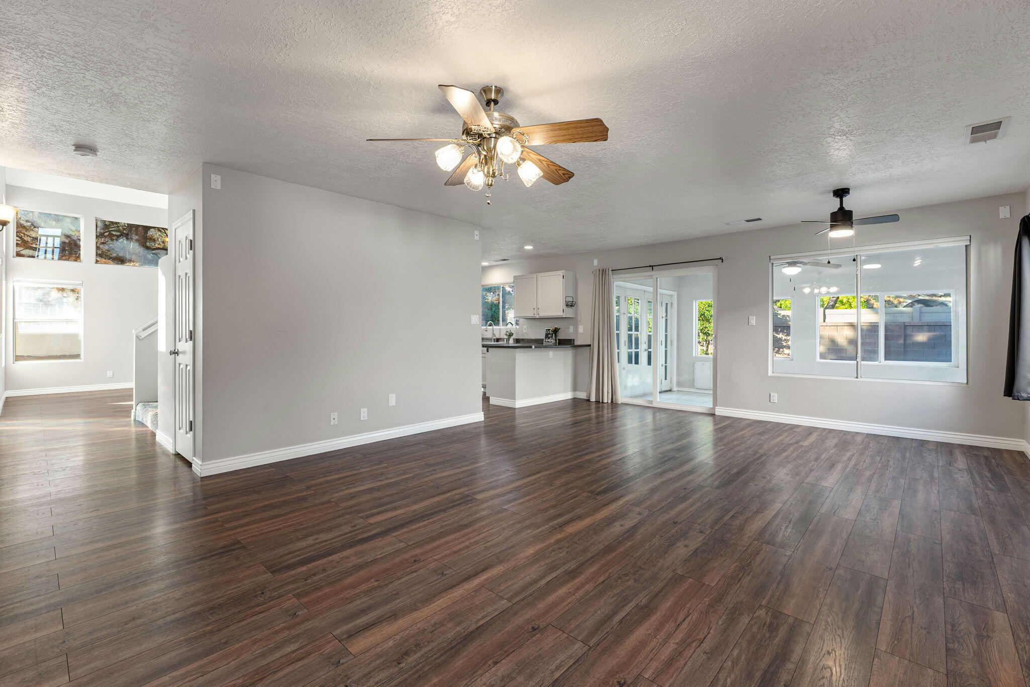 Photo 11 — 8305 Calle Ensueno NW