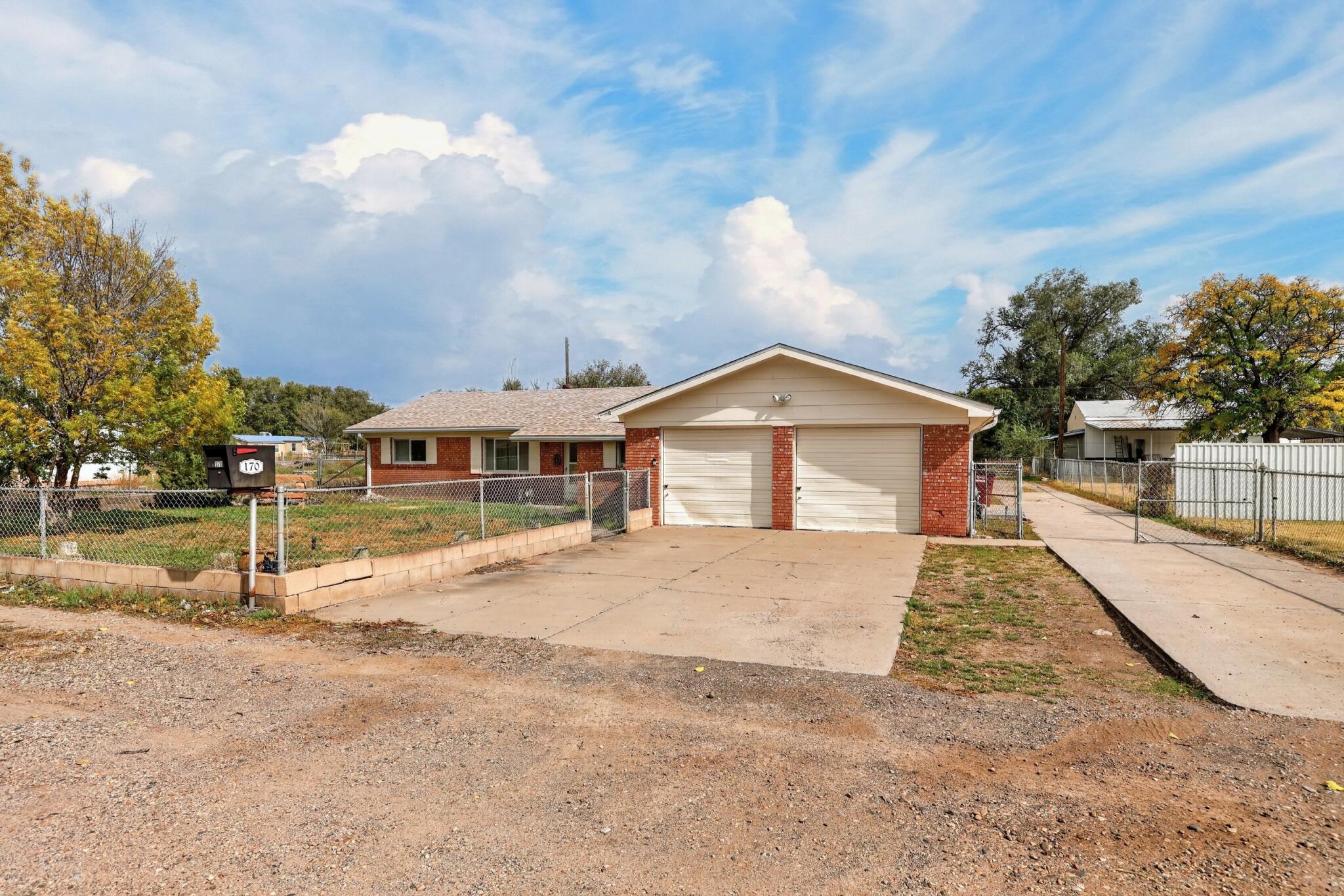 Photo 4 — 170 Ranchitos Road