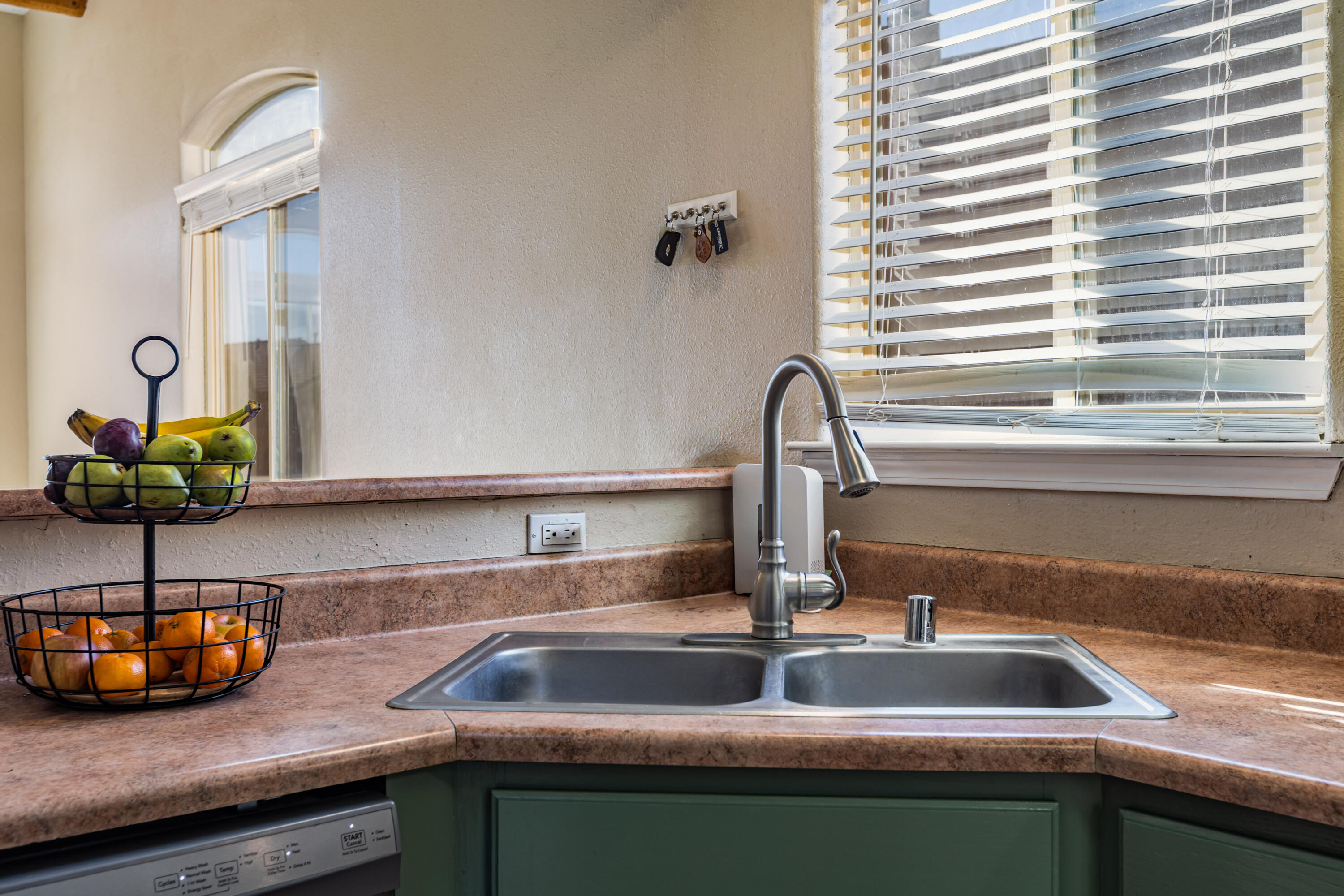 Photo 16 — 6443 Brenton Drive NW