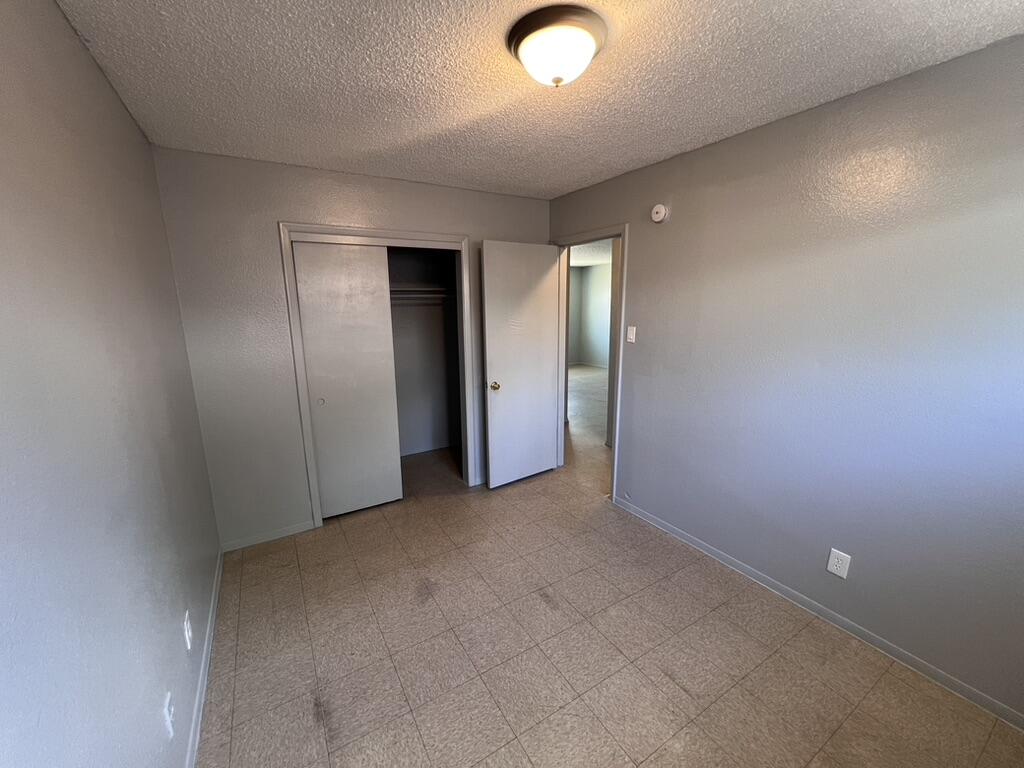 Photo 5 — 423 Dallas Street SE C