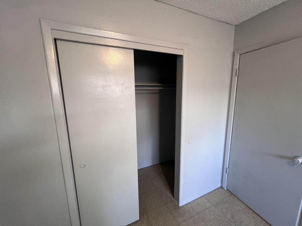Photo 4 — 423 Dallas Street SE C