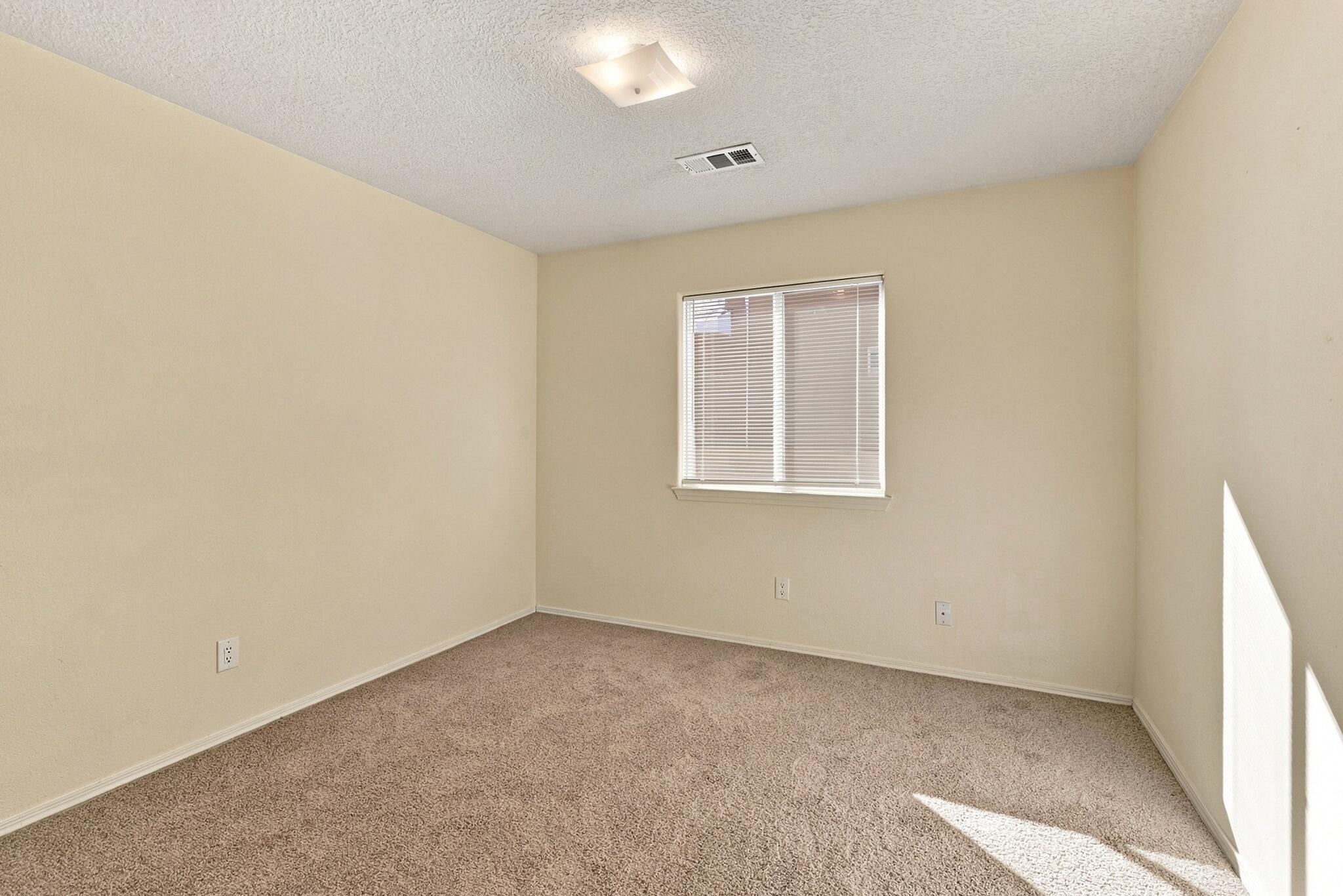Photo 3 — 6701 Ventana Hills Road NW