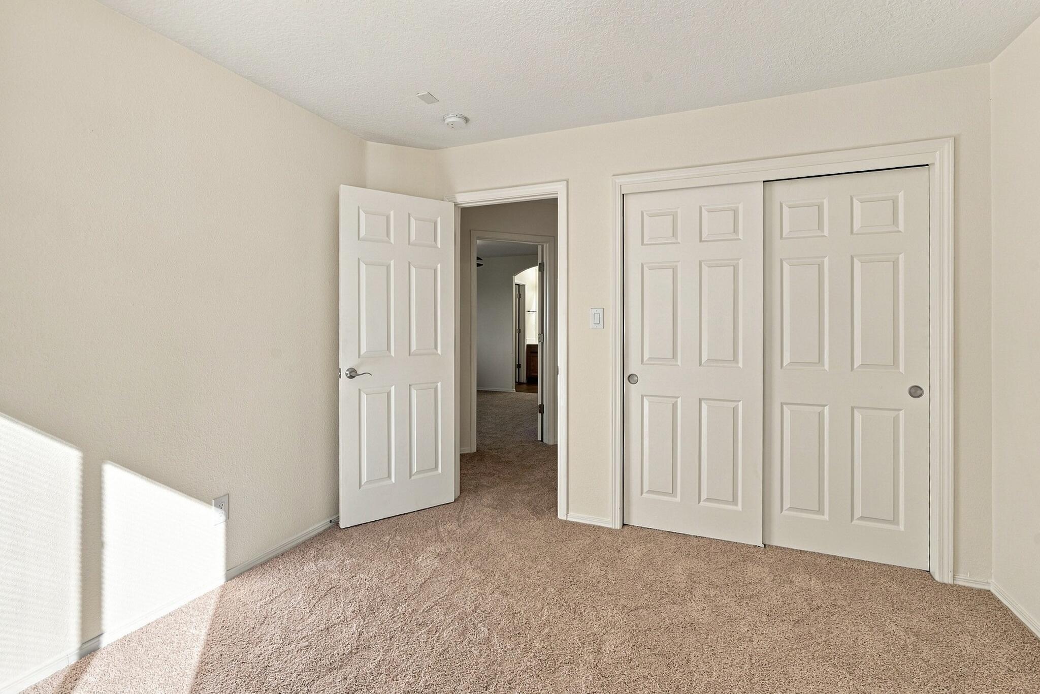 Photo 4 — 6701 Ventana Hills Road NW