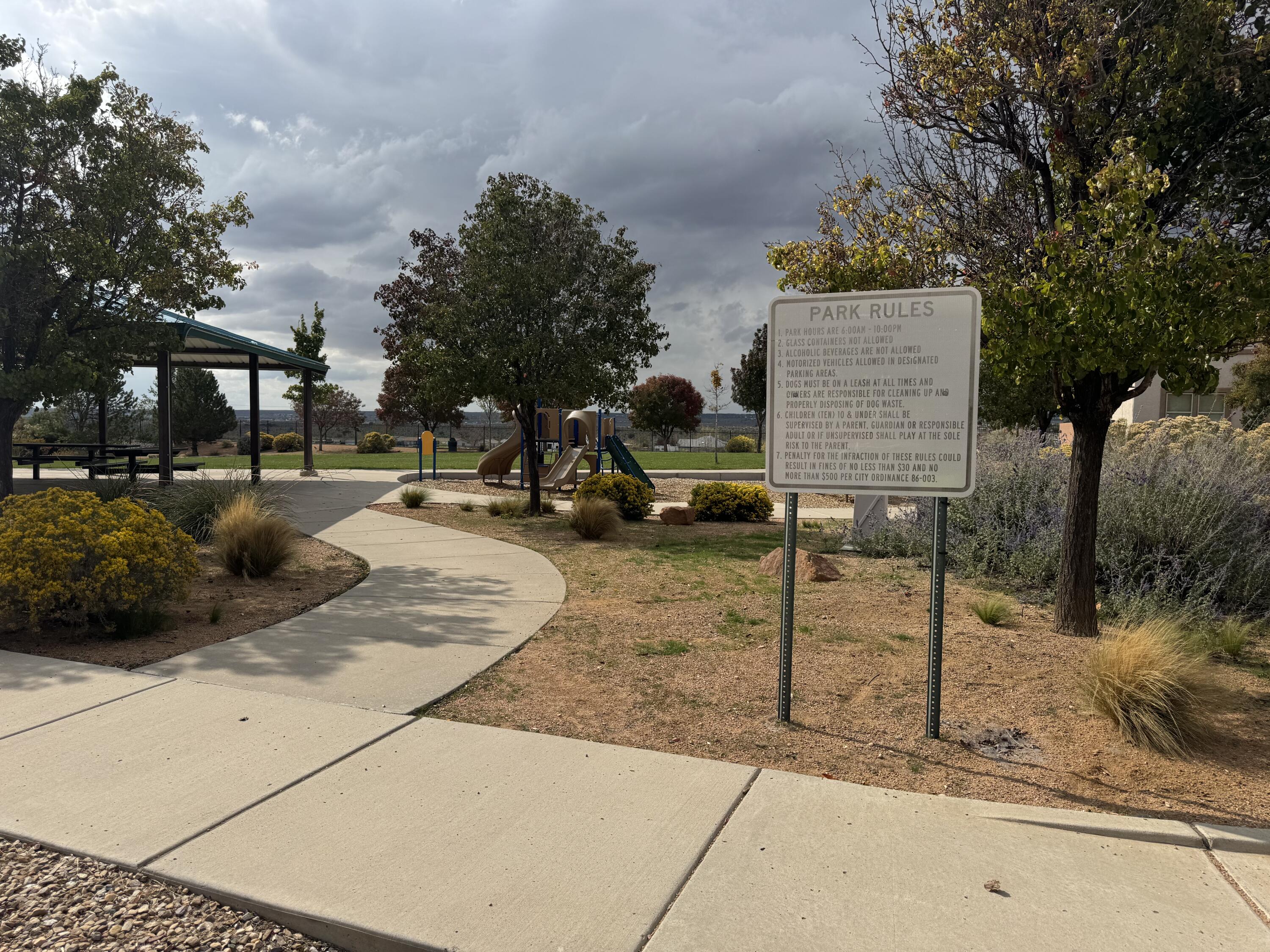 52 El Camino Loop NW, Rio Rancho, NM 87144