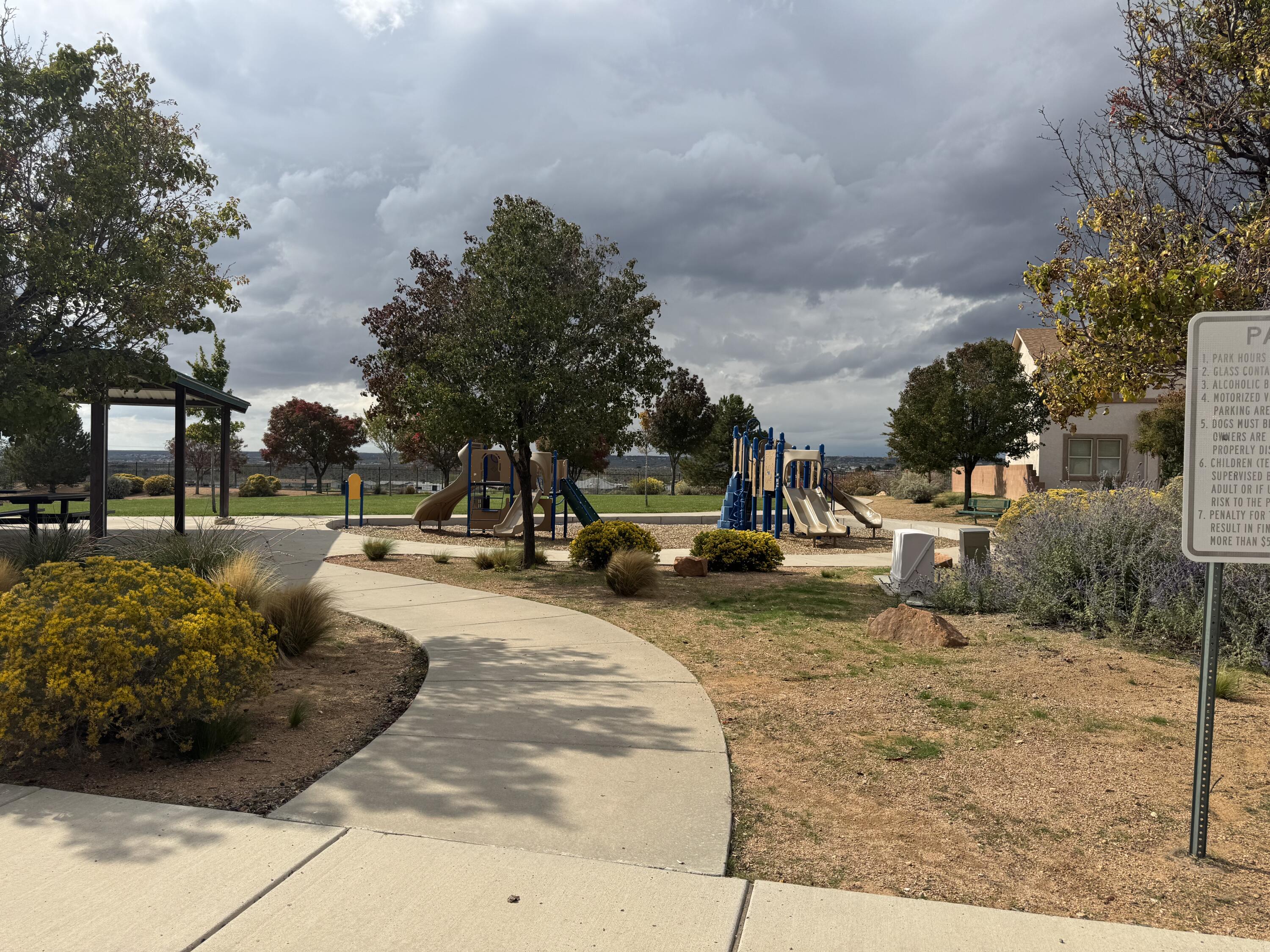 Photo 5 — 52 El Camino Loop NW