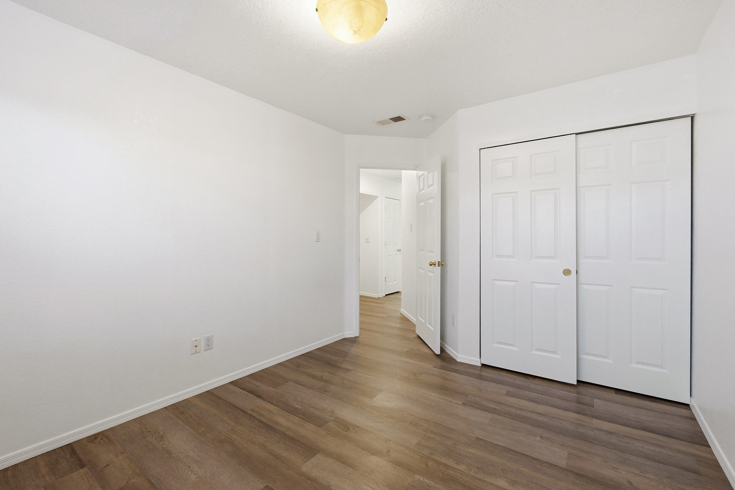 Photo 17 — 7504 Crystal Ridge Road SW