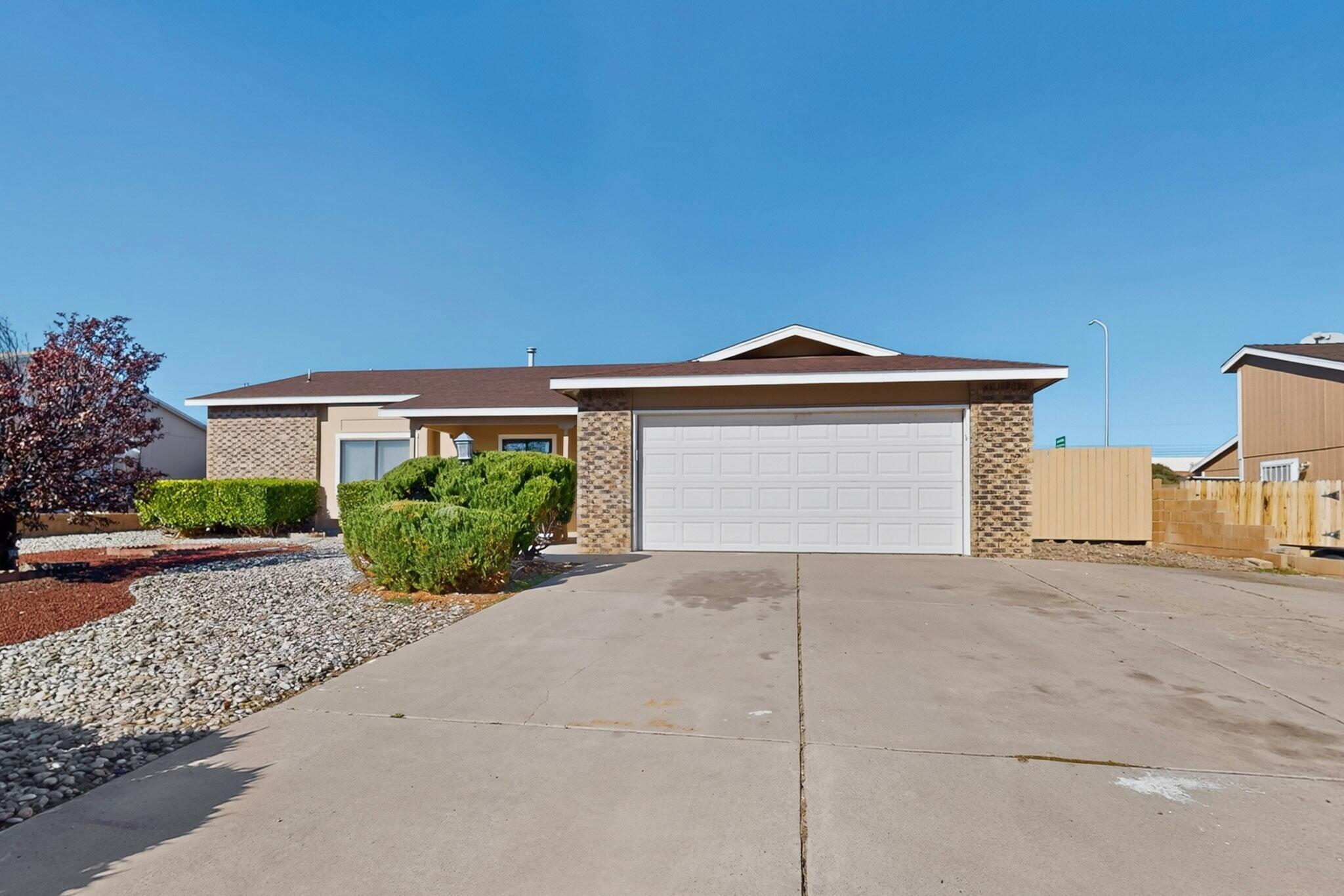 1485 Gadwall Road NE