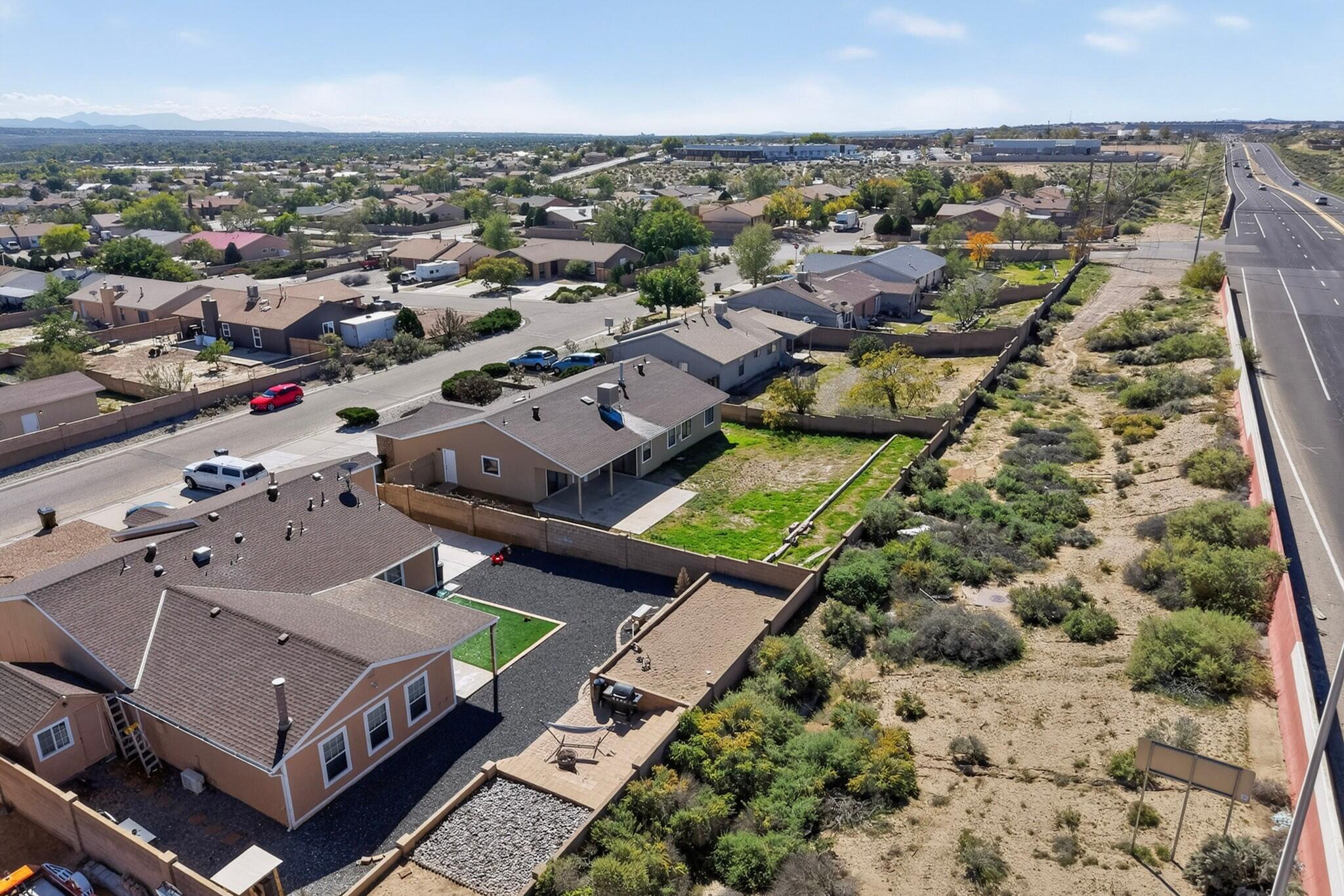 Photo 5 — 1485 Gadwall Road NE