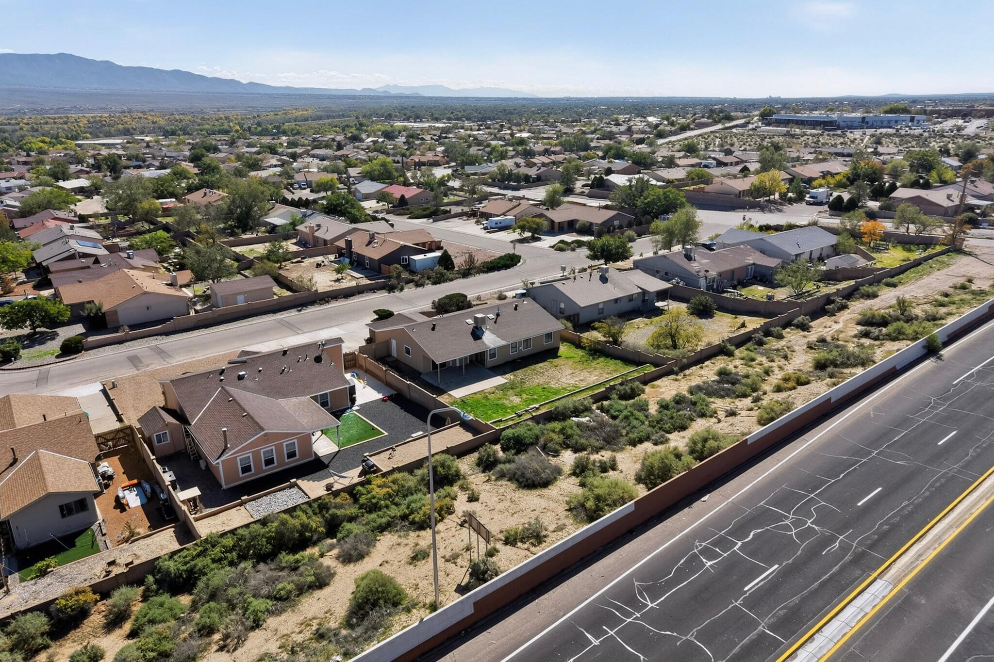 Photo 4 — 1485 Gadwall Road NE