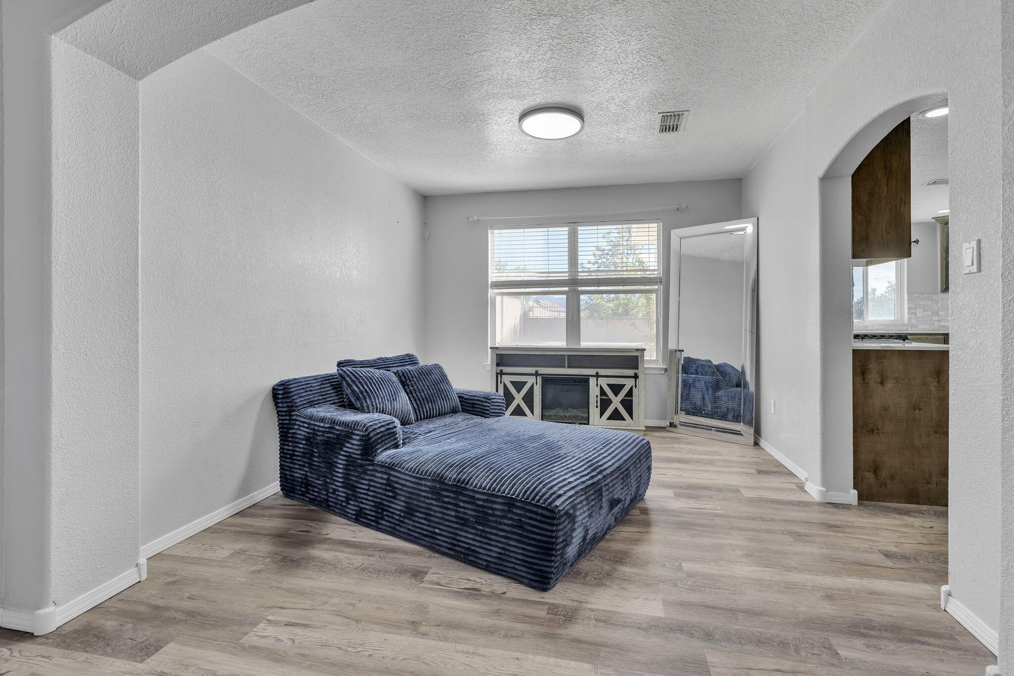 Photo 19 — 10408 Chaparro Drive NW