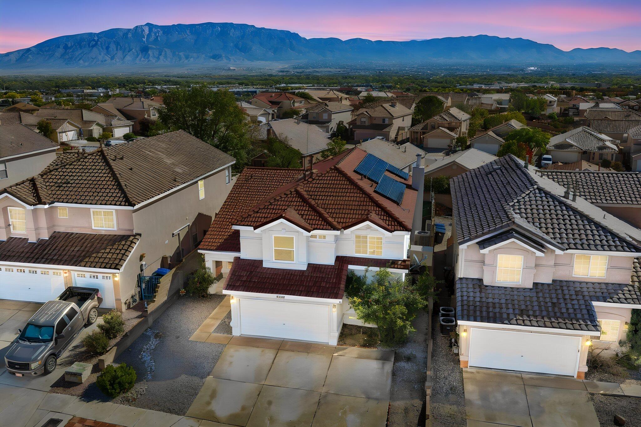 Photo 8 — 10408 Chaparro Drive NW