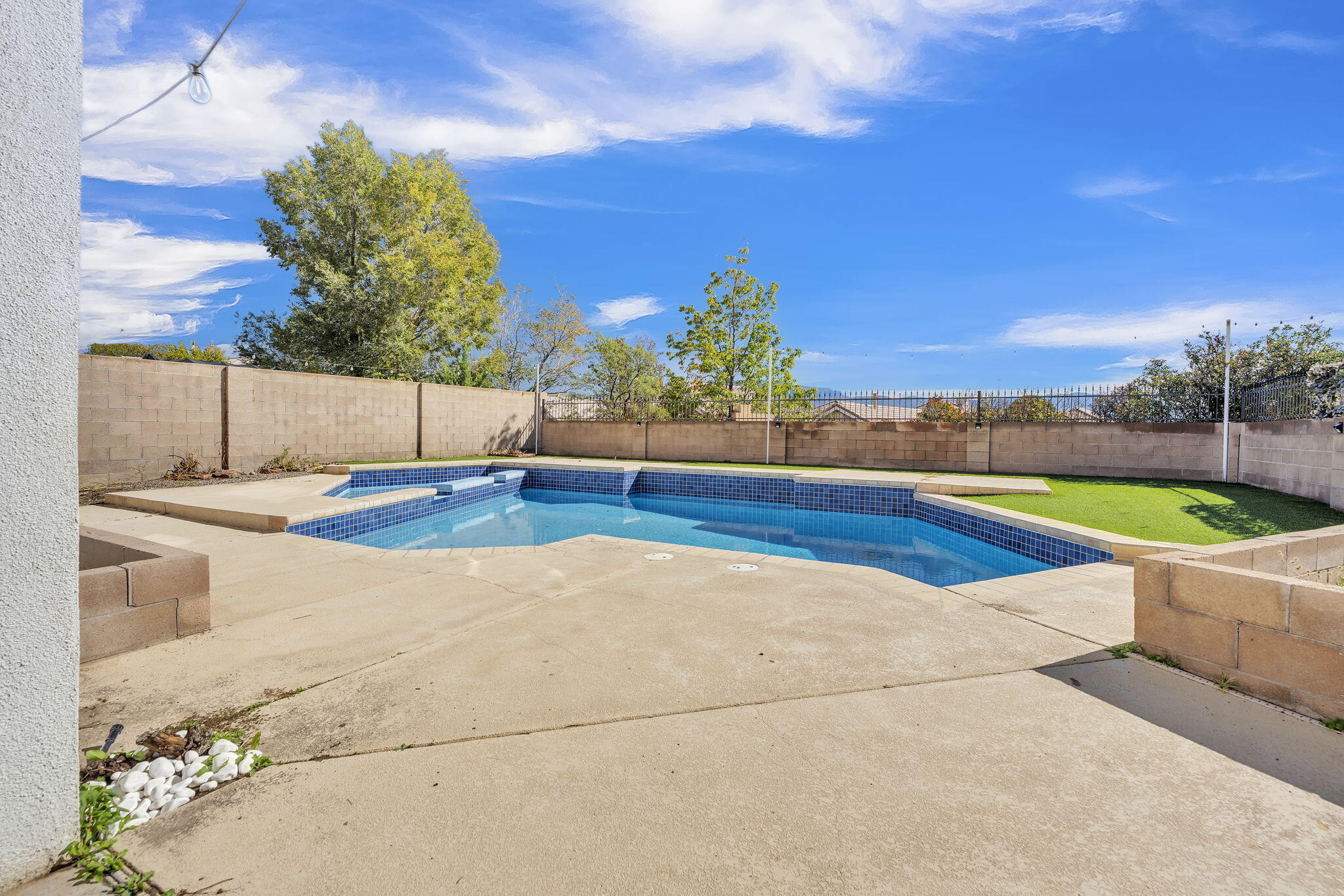 Photo 6 — 10408 Chaparro Drive NW