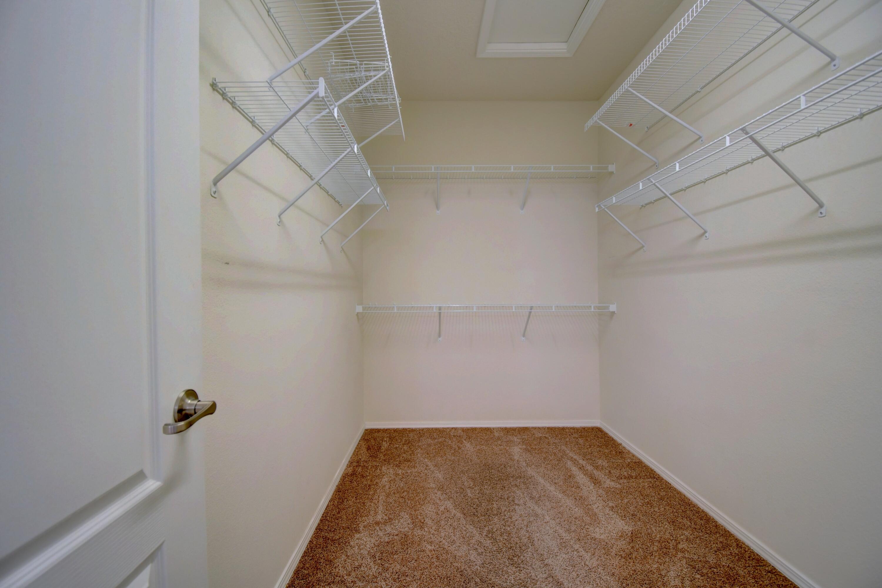 Photo 12 — 9512 Sandstone Rim Drive NW