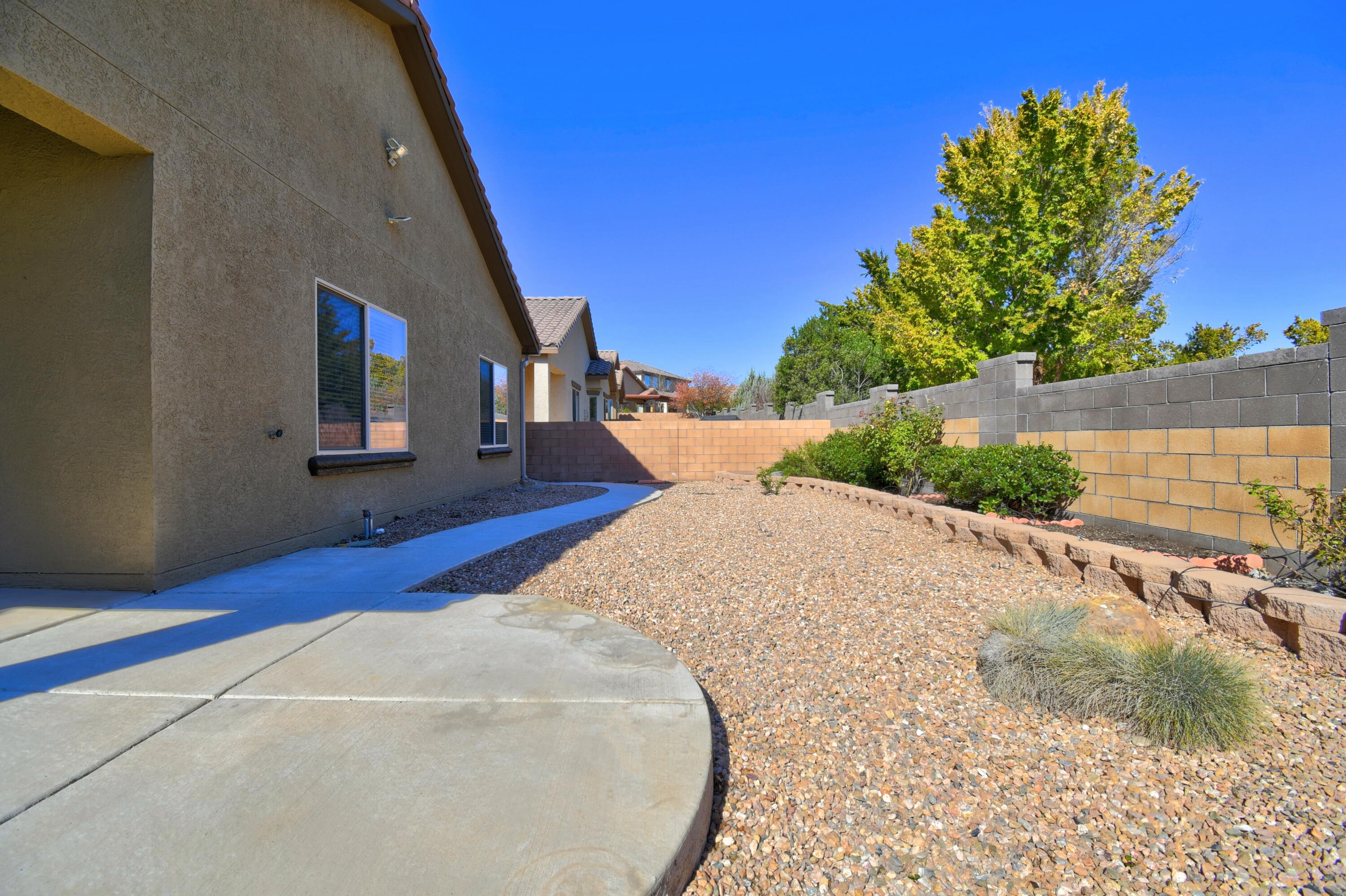 Photo 6 — 9512 Sandstone Rim Drive NW