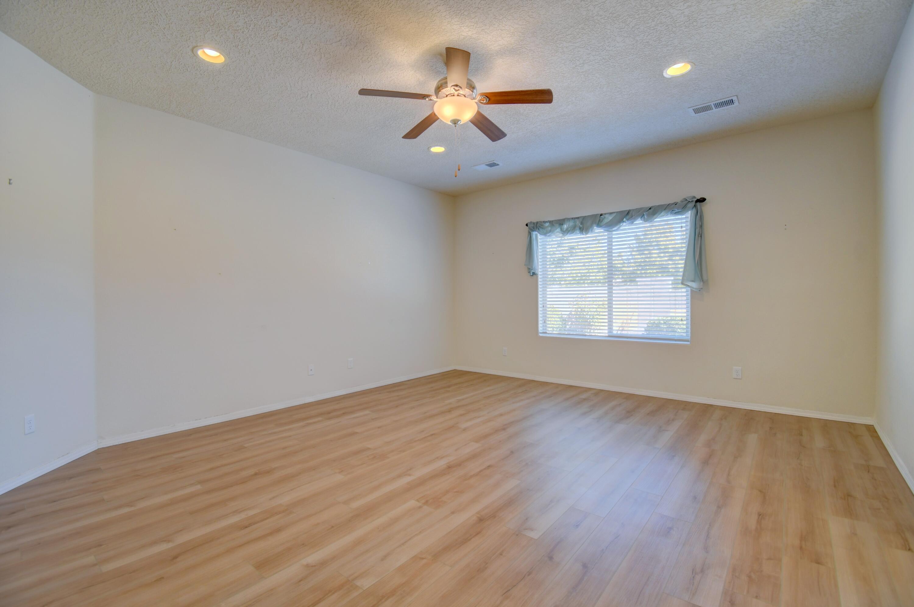 Photo 19 — 9512 Sandstone Rim Drive NW