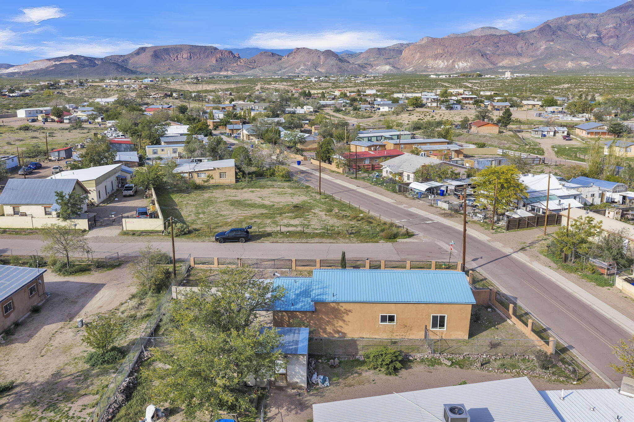 Photo 3 — 604 Reservoir Road