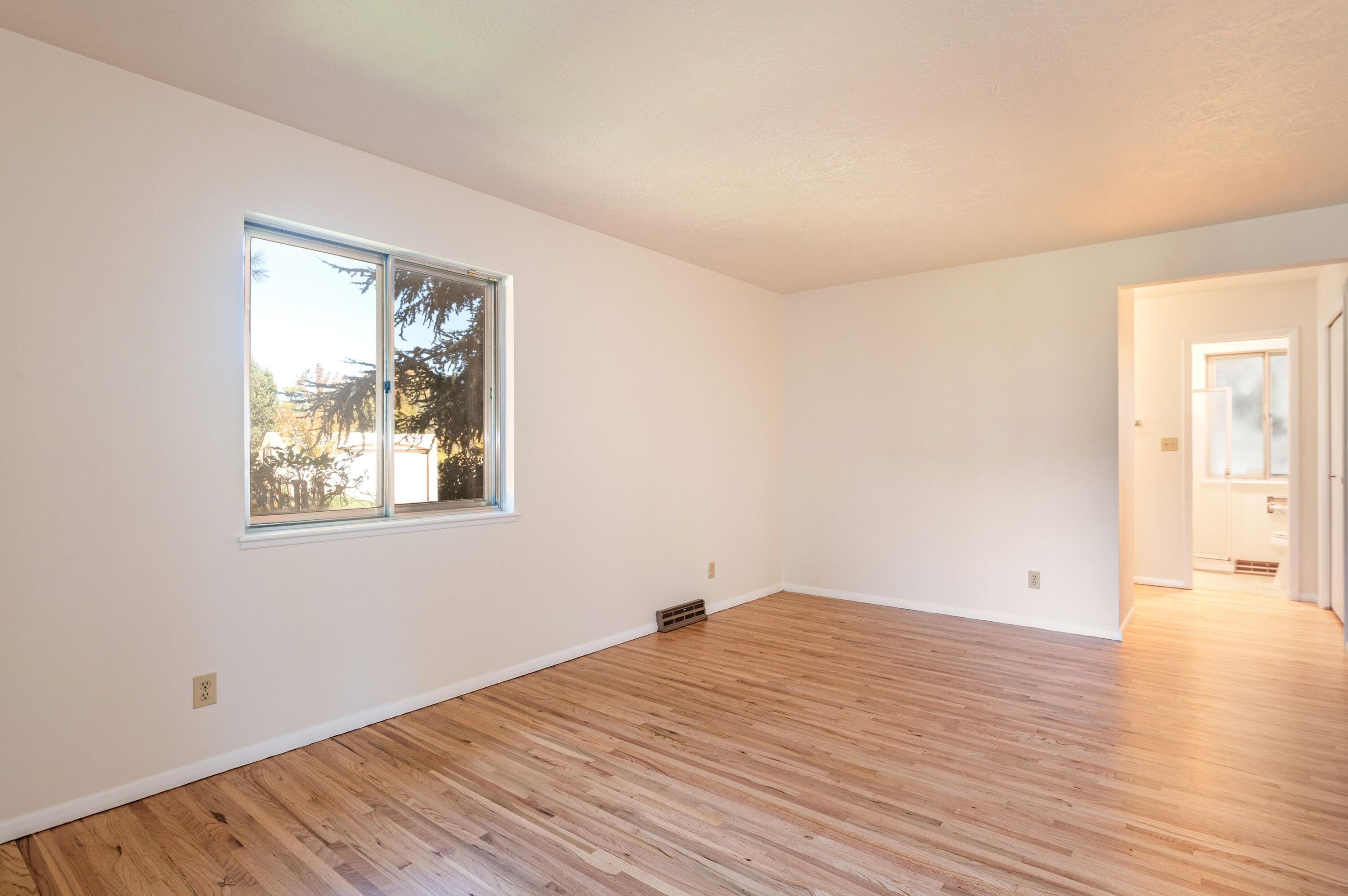 Photo 15 — 7404 Vista Del Arroyo Avenue NE