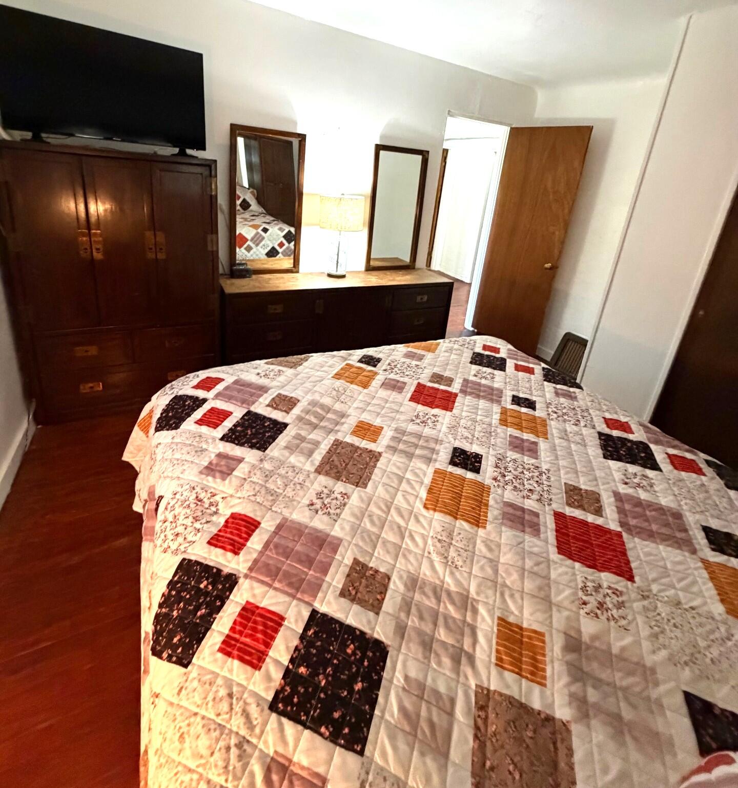 Photo 17 — 335 57th Street NW