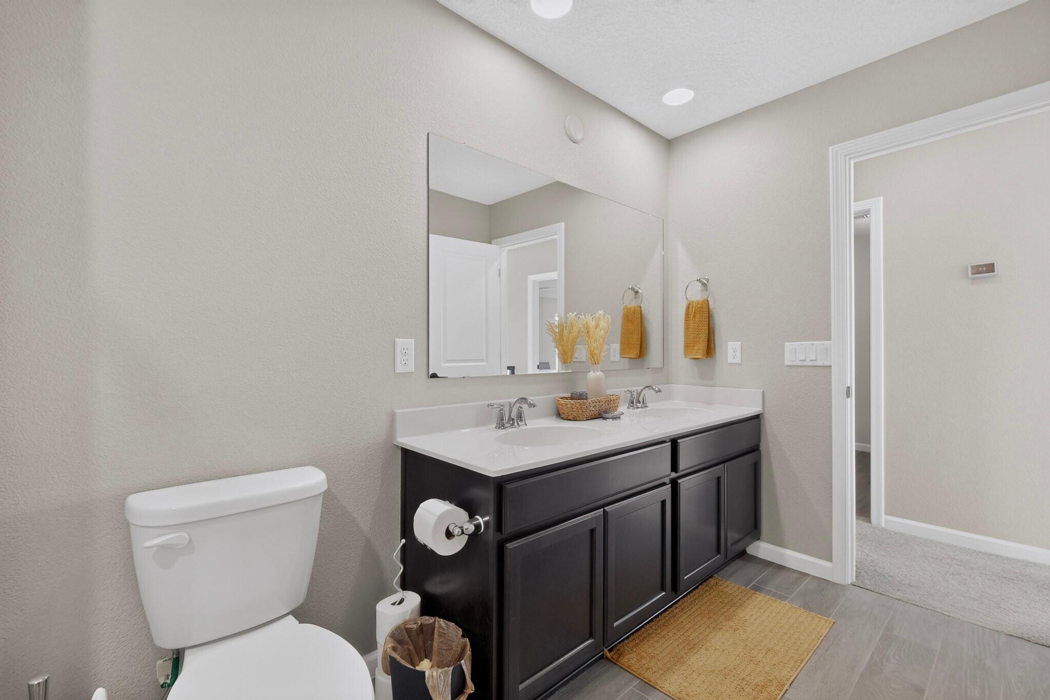 Photo 18 — 3058 Shannon Lane NE