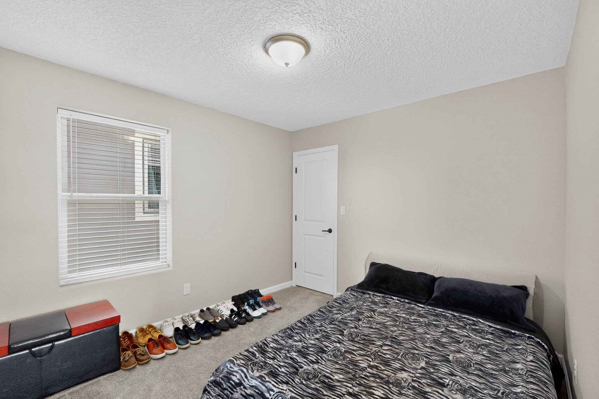 Photo 17 — 3058 Shannon Lane NE