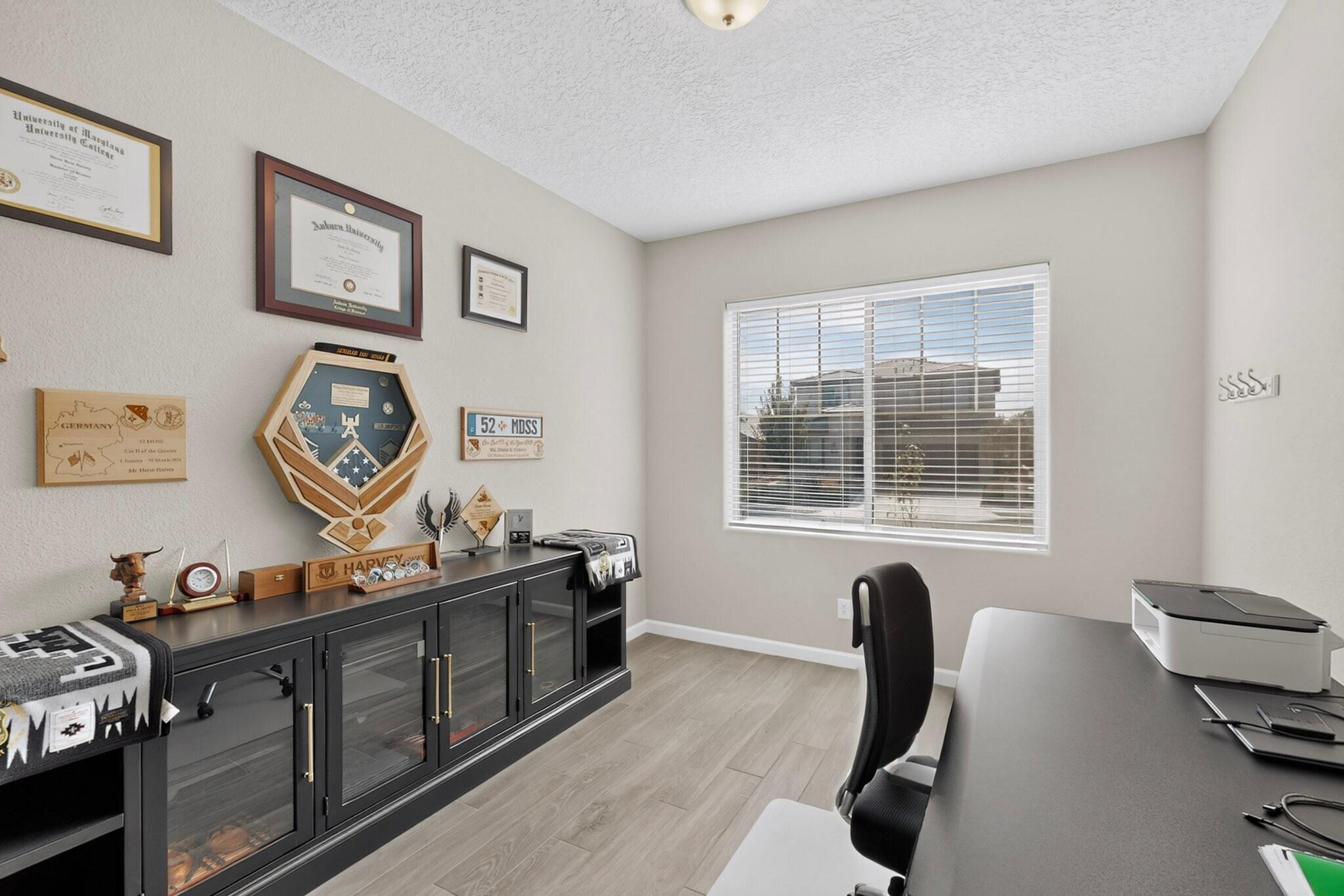 Photo 13 — 3058 Shannon Lane NE