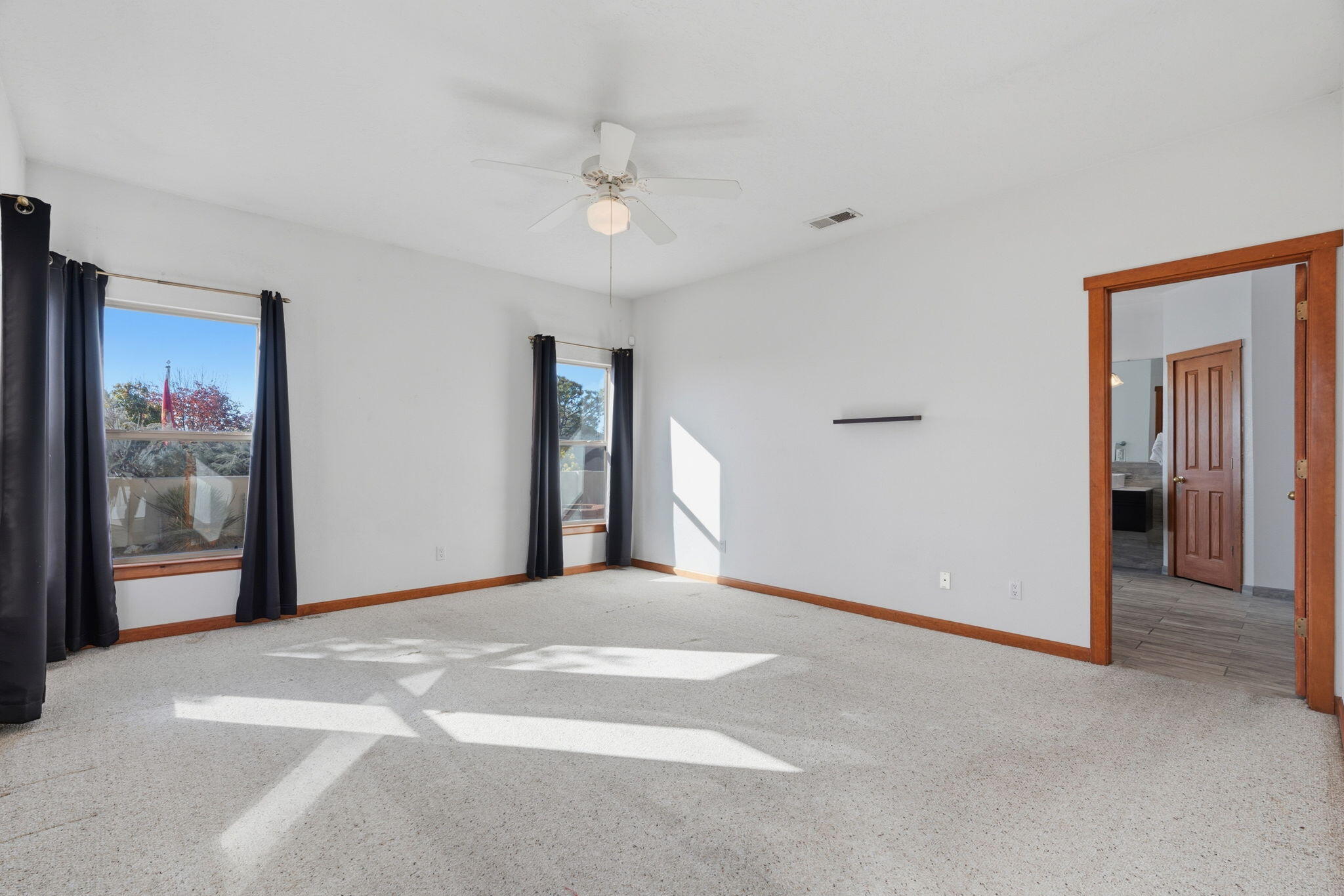 Photo 20 — 2216 Flagstone Road NE