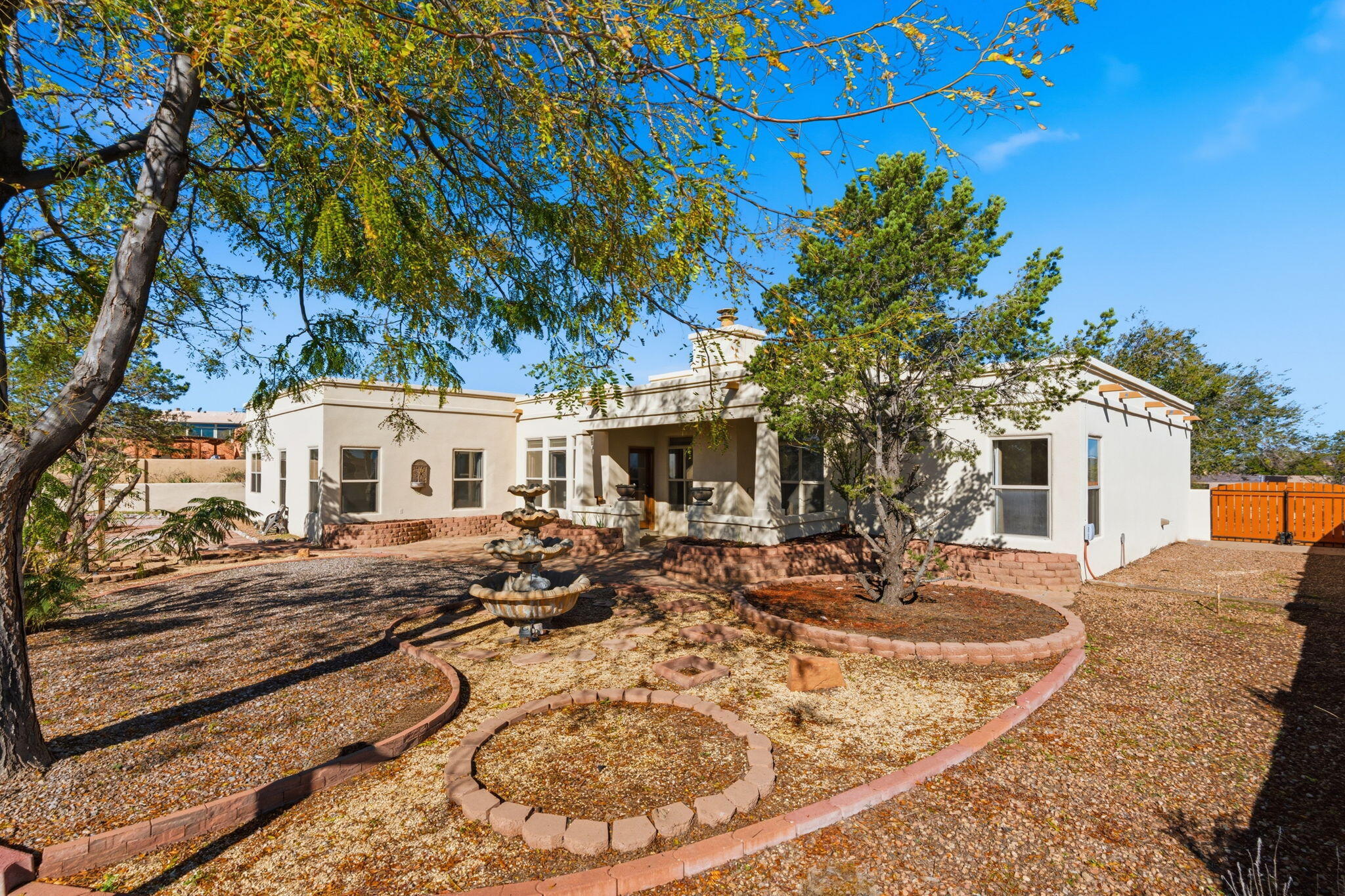 Photo 7 — 2216 Flagstone Road NE