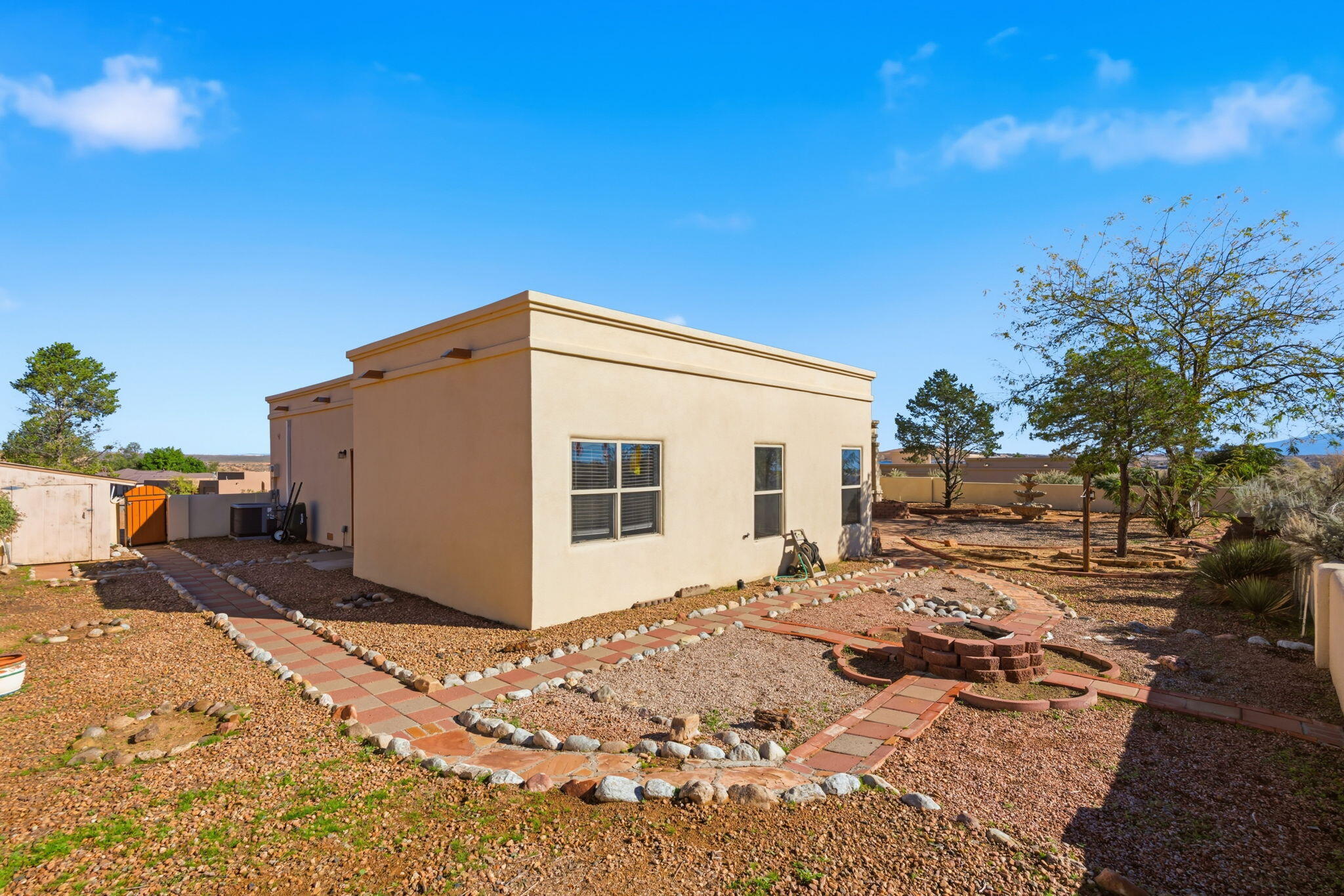 Photo 6 — 2216 Flagstone Road NE
