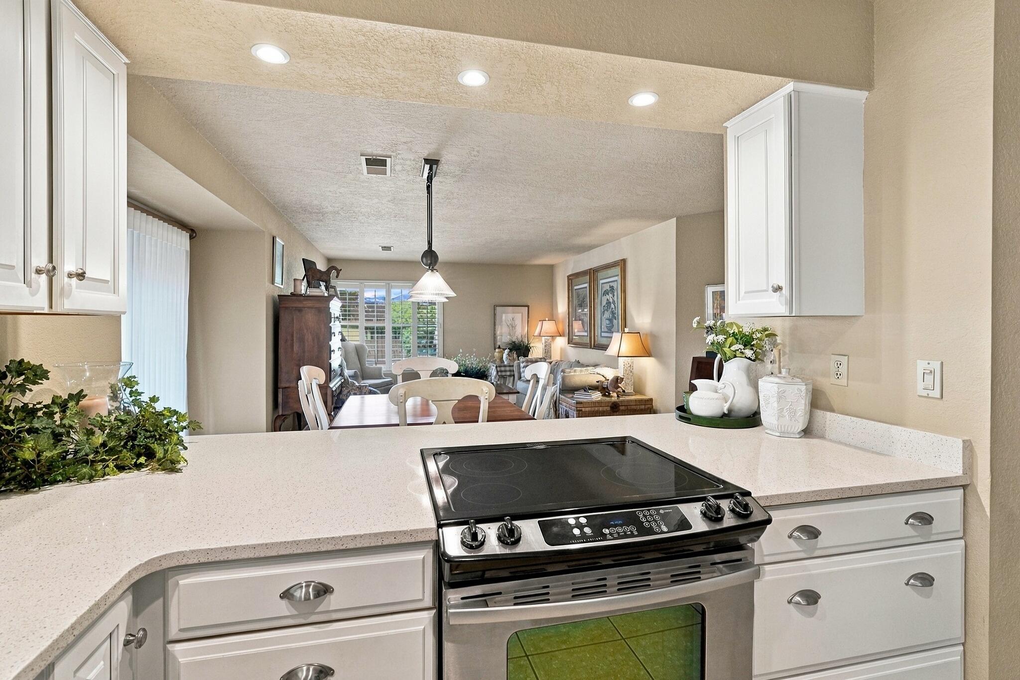Photo 17 — 10601 Lagrange Park Drive NE