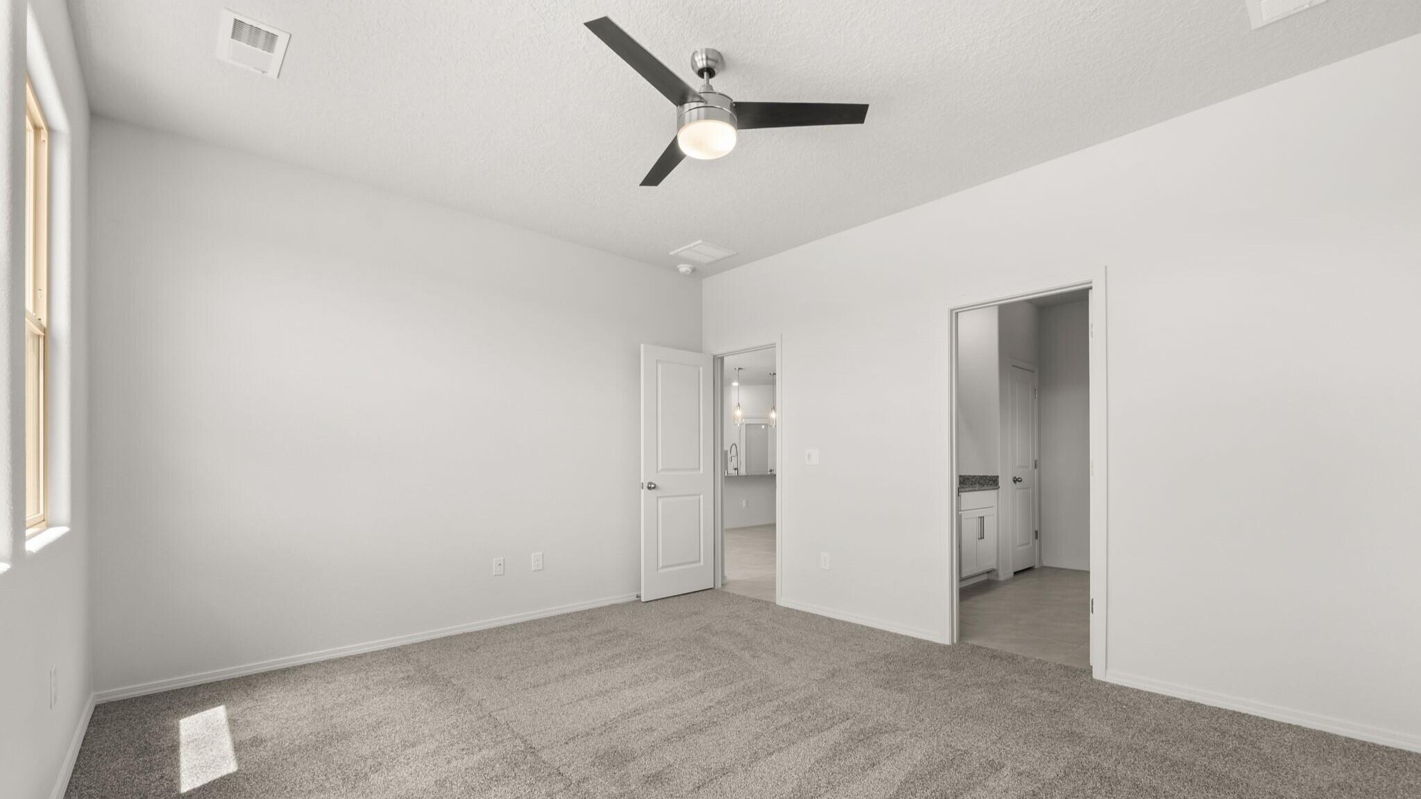 Photo 6 — 4195 Silver Springs Road NE