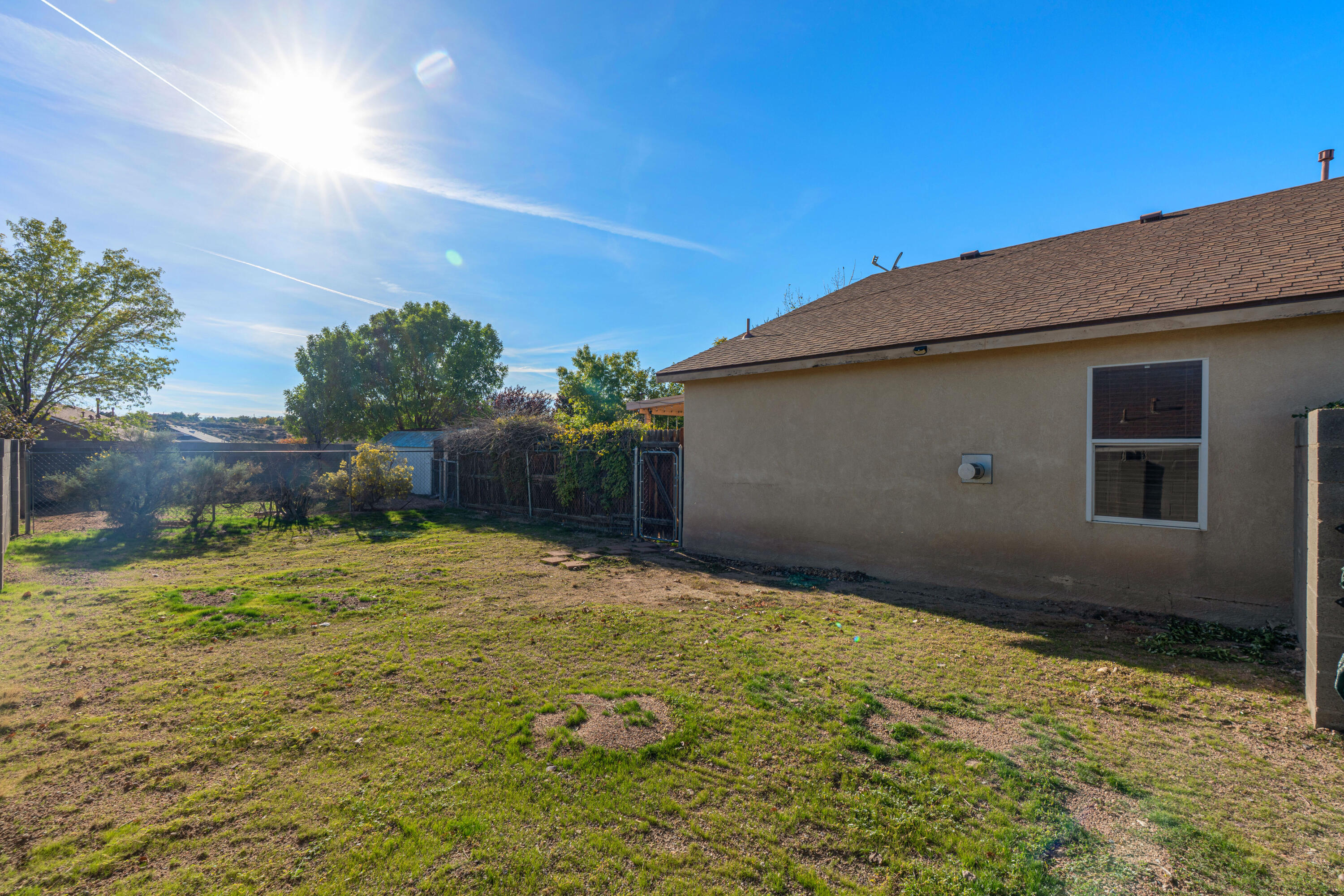 Photo 3 — 5716 Aida Road NW