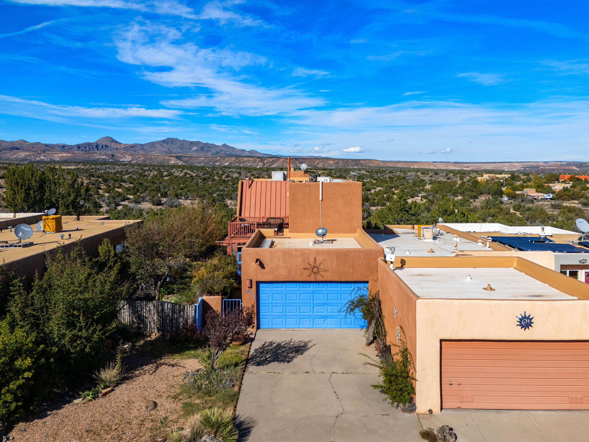Photo 6 — 6472 Tahawash Street