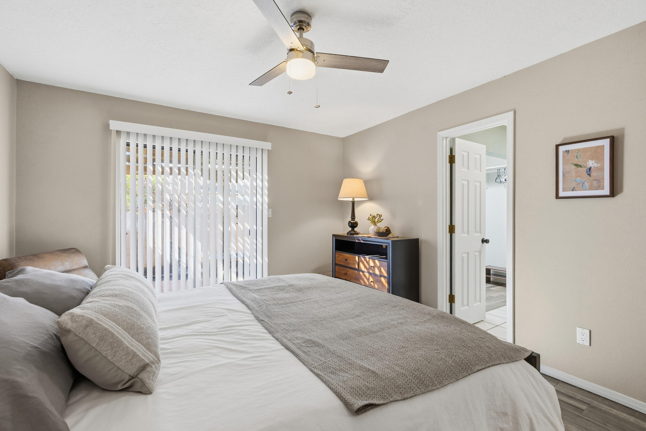 Photo 6 — 9524 Sierra Vista Court NE