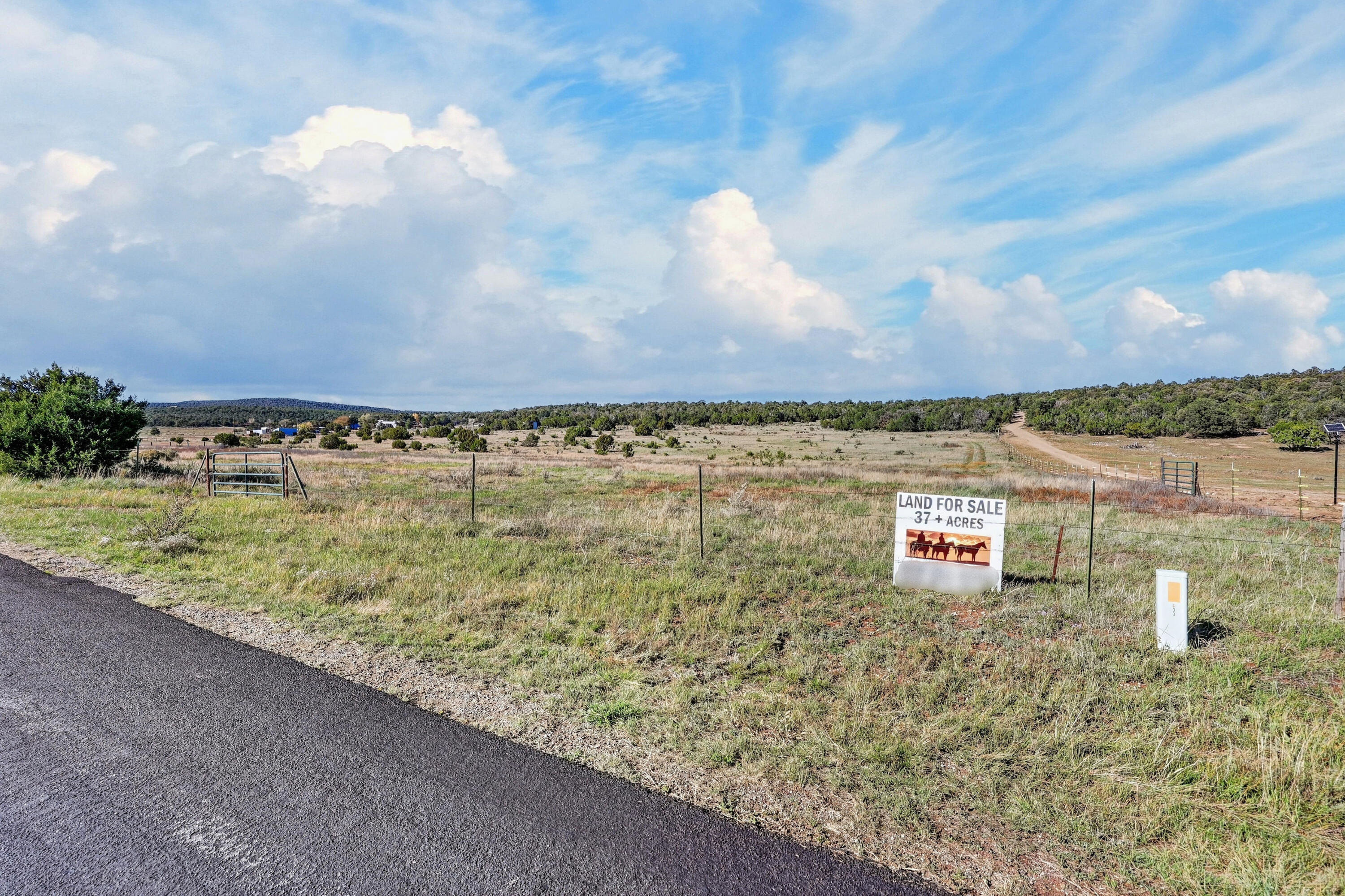 44 Brannan Road, Tijeras, NM 87059