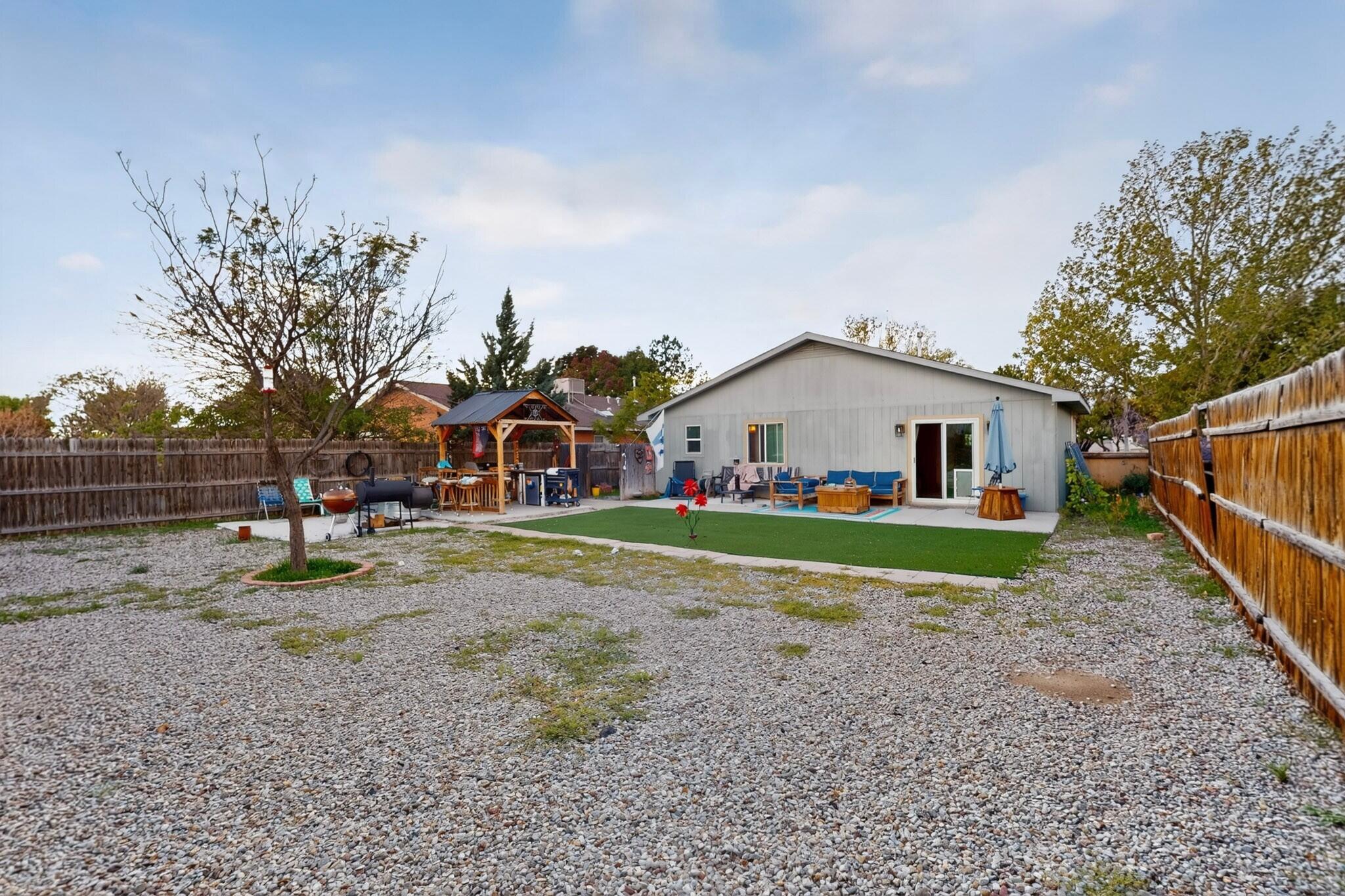 Photo 3 — 3016 Laurel Meadows Drive NE
