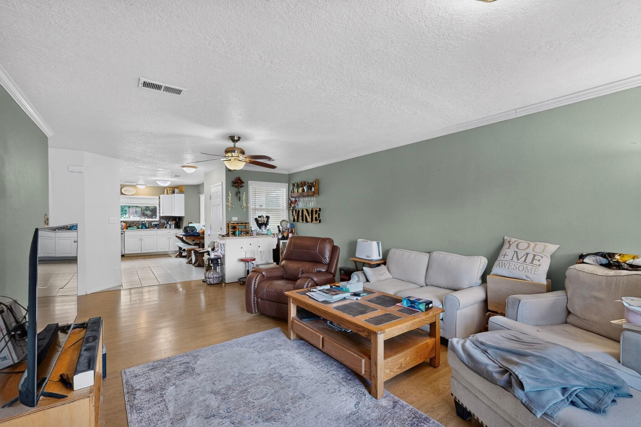 Photo 8 — 3016 Laurel Meadows Drive NE