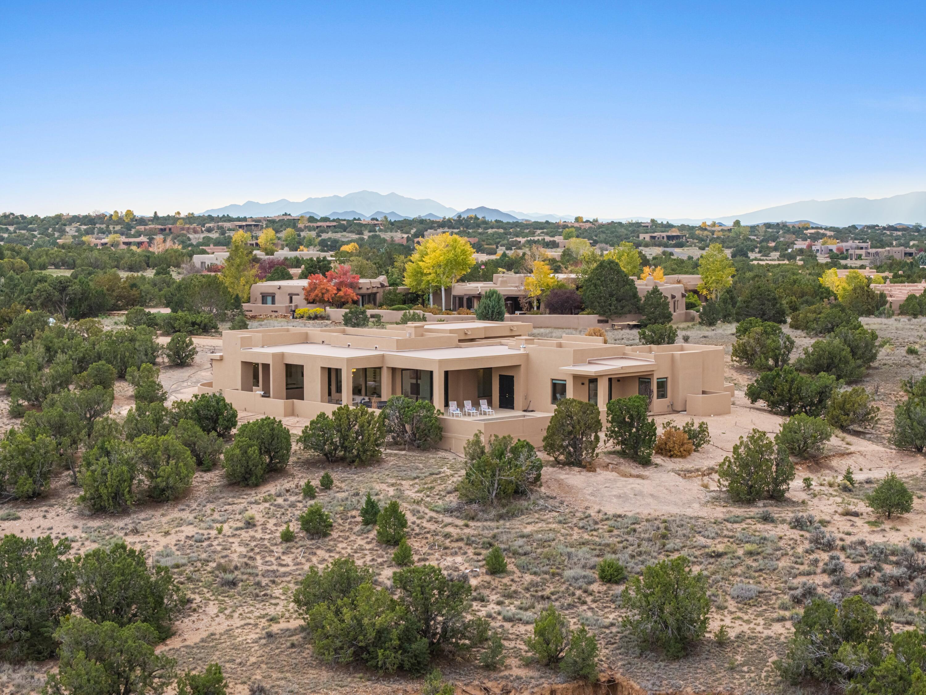 Photo 18 — 9 Tamarisk Trail
