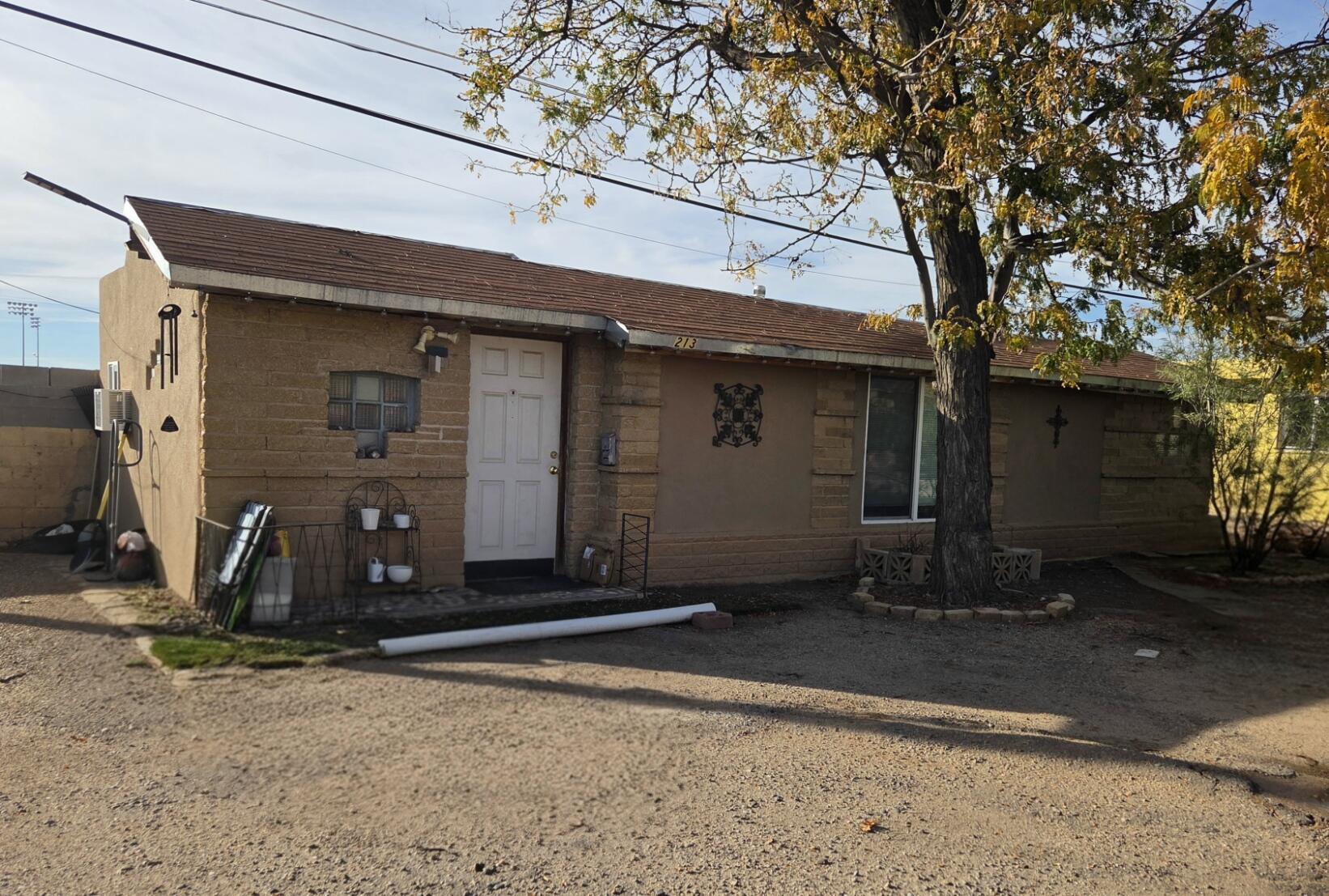 Photo 2 — 207-213 Alcazar Street NE