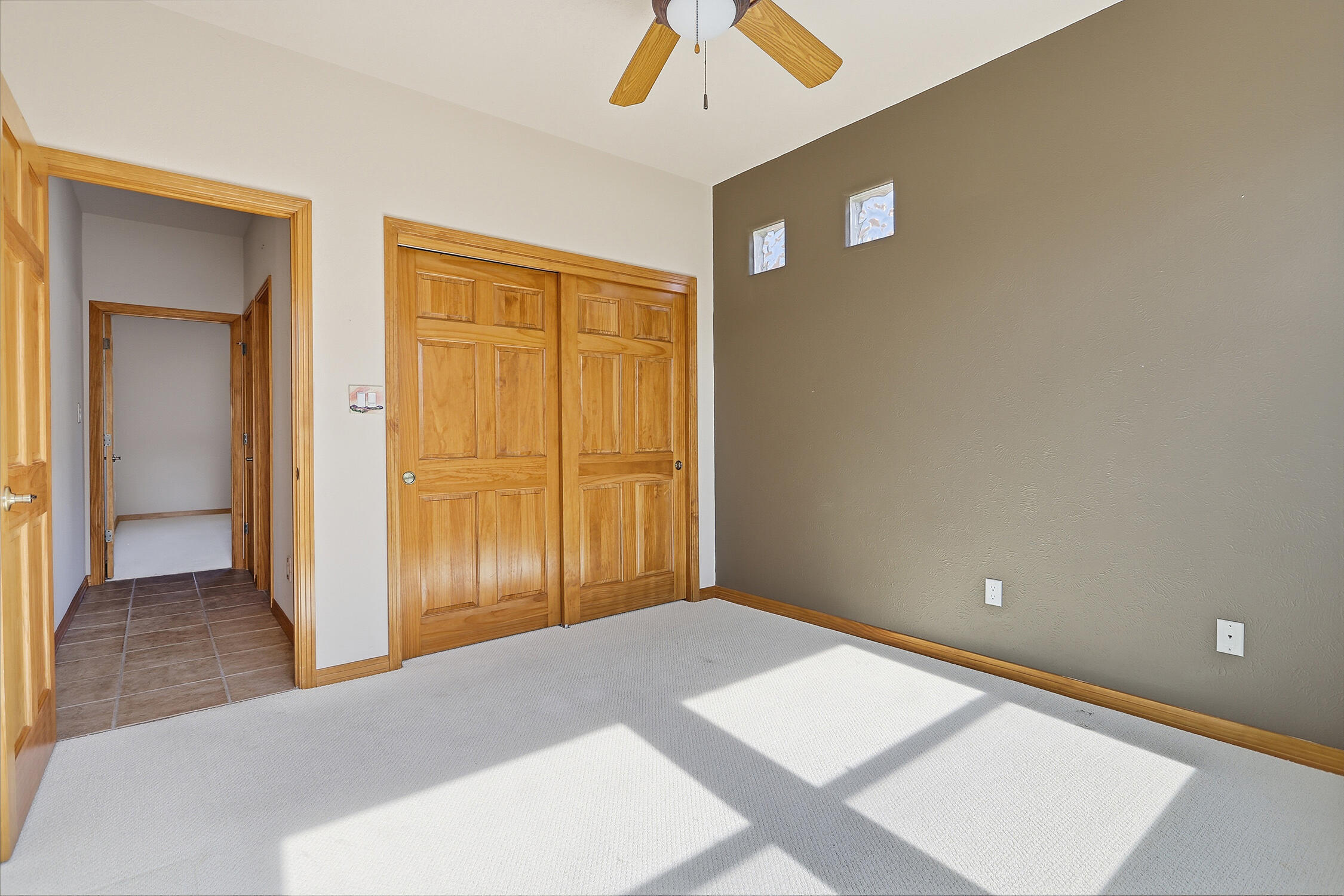 Photo 15 — 3945 Augusta Drive SE