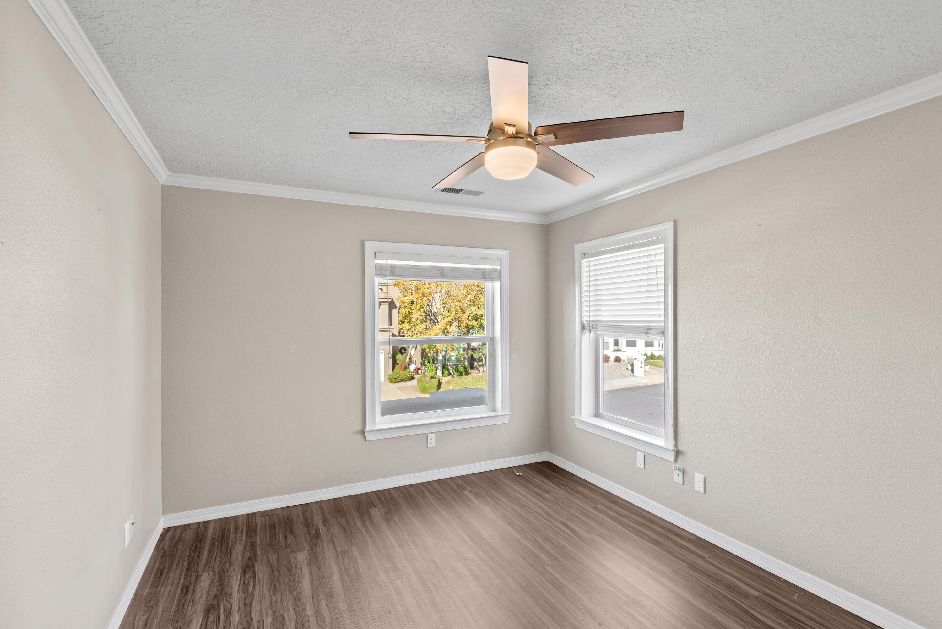 Photo 14 — 11136 Spyglass Hill Lane NE