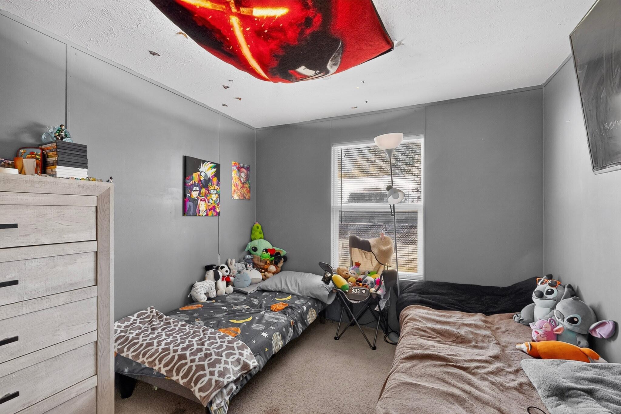 Photo 18 — 6504 Kelly Avenue NE