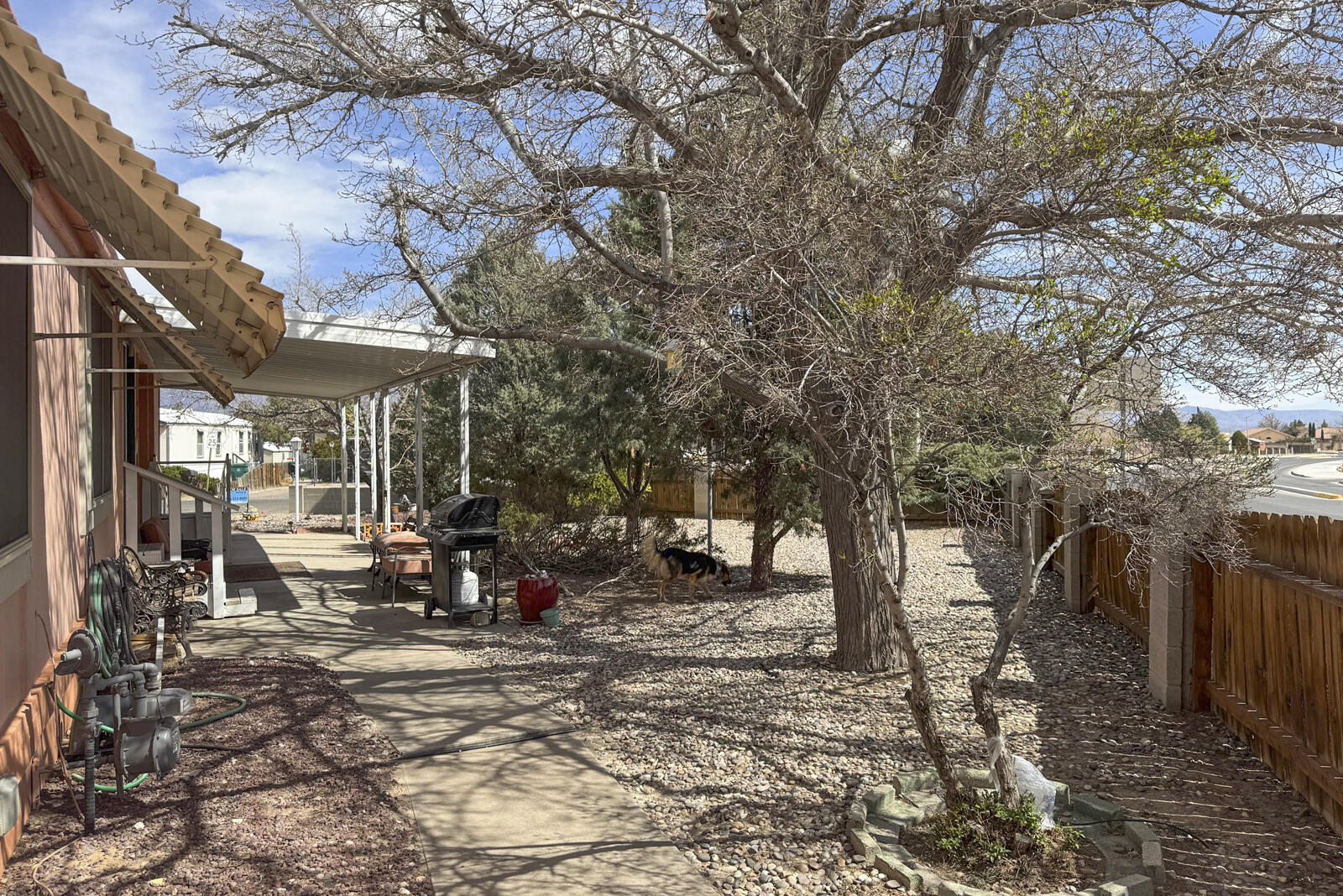 Photo 4 — 1 Serena Drive SE
