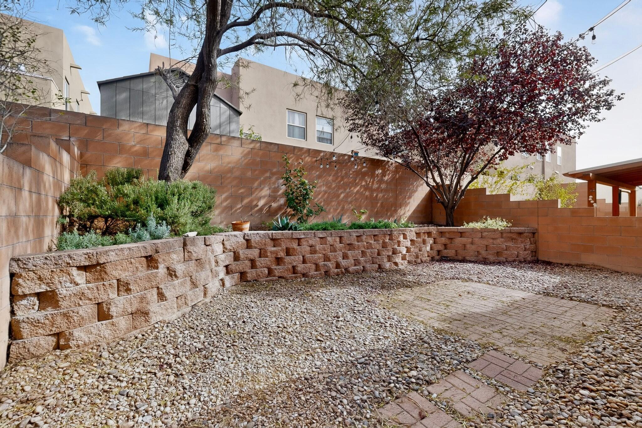 Photo 9 — 916 Tansion Court NE