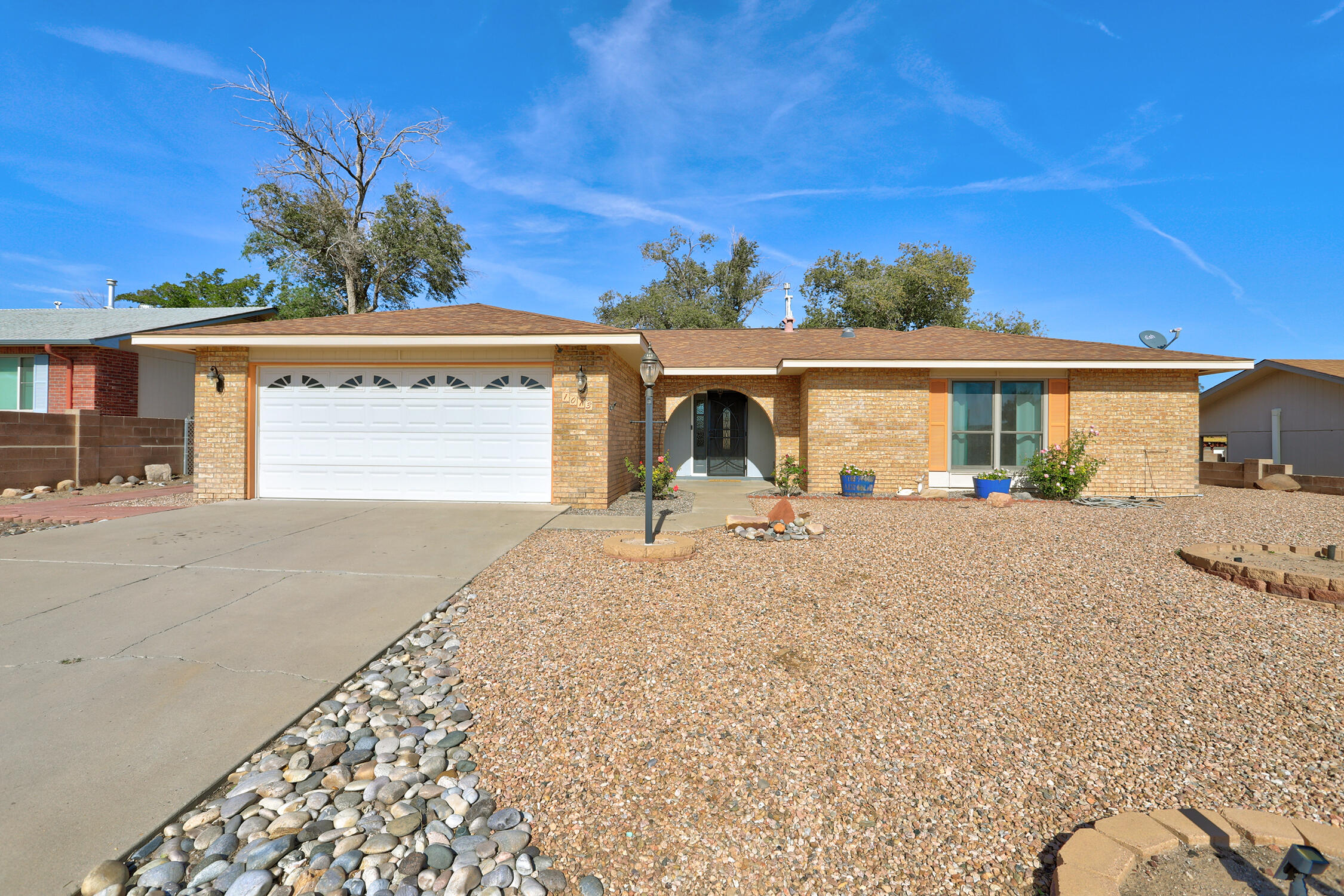 1013 Sandia Vista Road NE, Rio Rancho, NM 87144