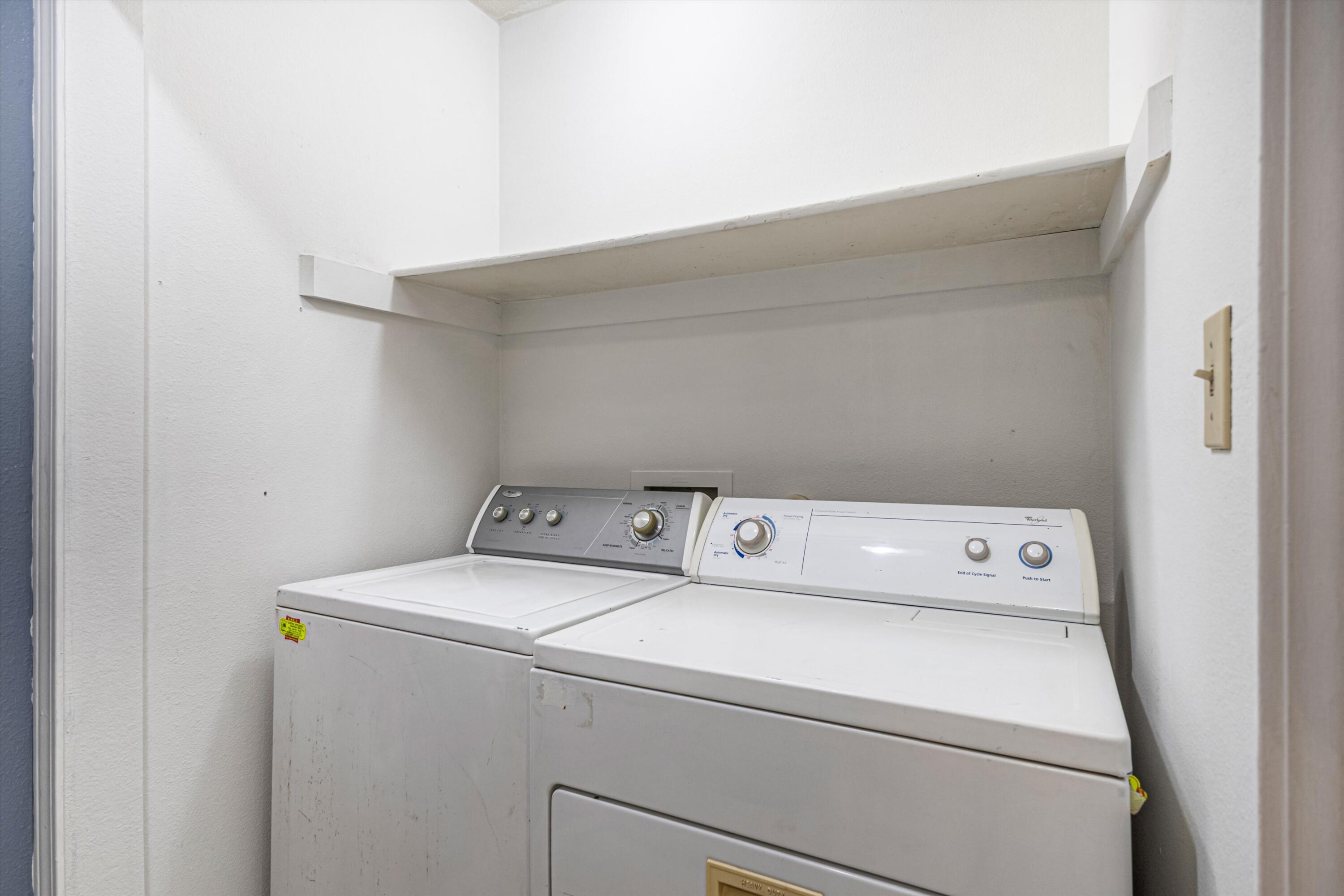 Photo 9 — 951 W Sky Street SW