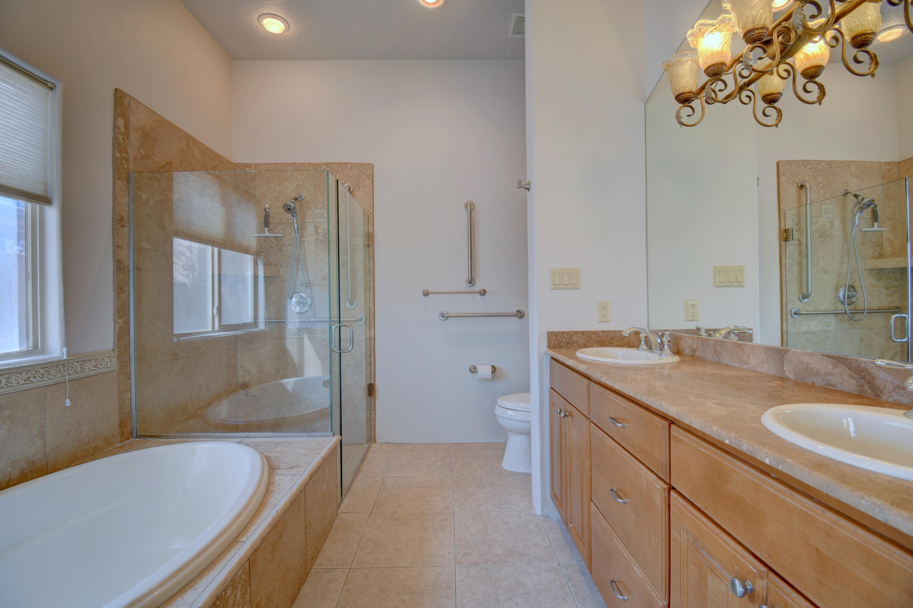 Photo 10 — 8200 Moon Ridge Trail NE