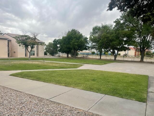 Photo 5 — 4601 Carlisle Boulevard NE D-03