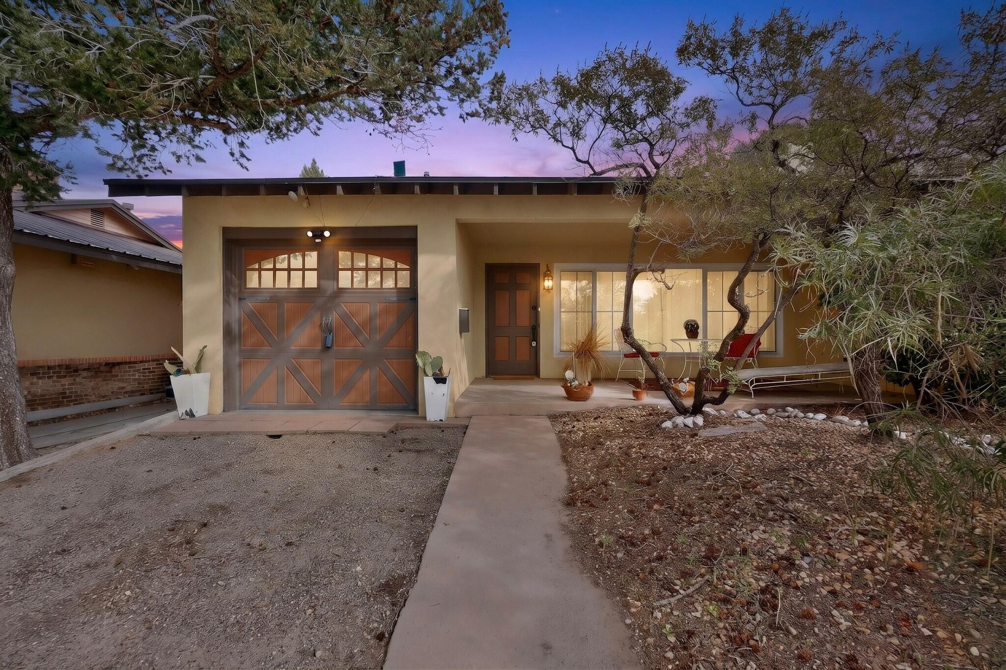 608 Amherst Drive SE, Albuquerque, NM 87106