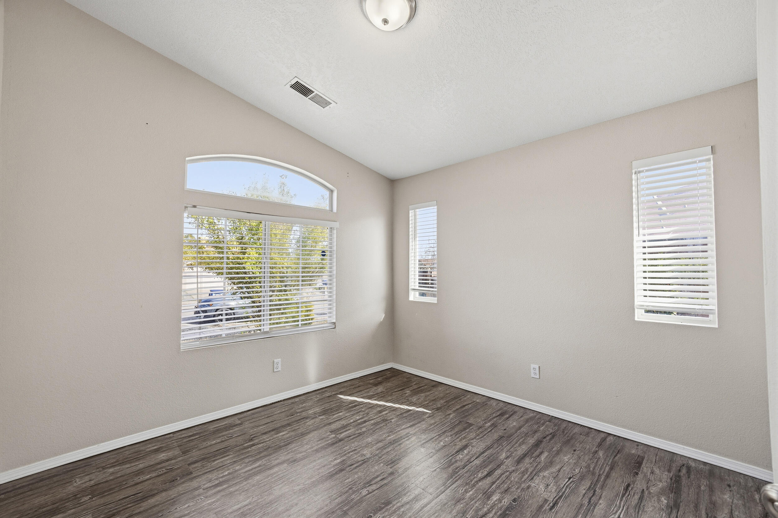 Photo 18 — 10404 Secret Oasis Avenue SW
