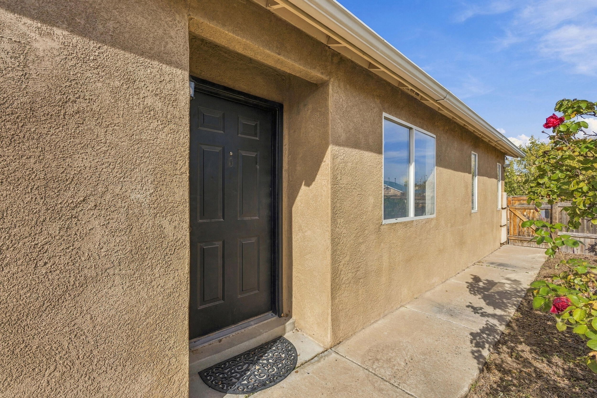 Photo 6 — 10404 Secret Oasis Avenue SW